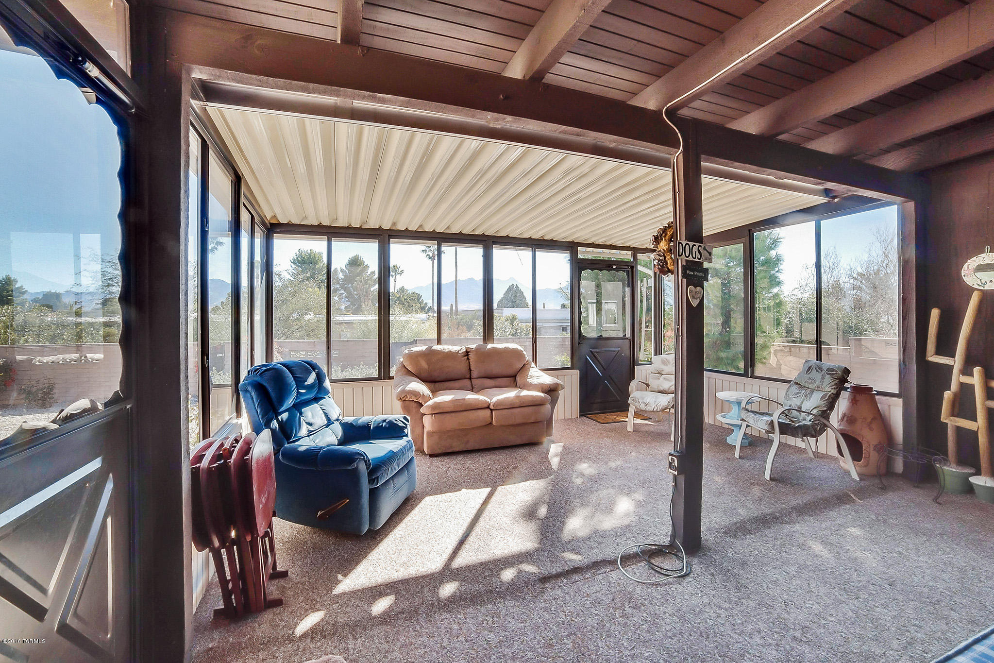 1611 S San Carla