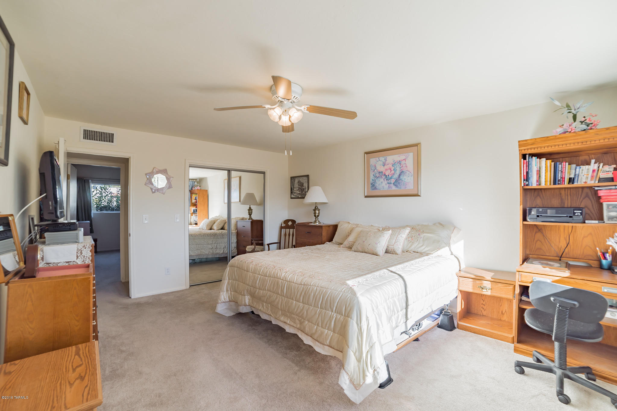 1611 S San Carla