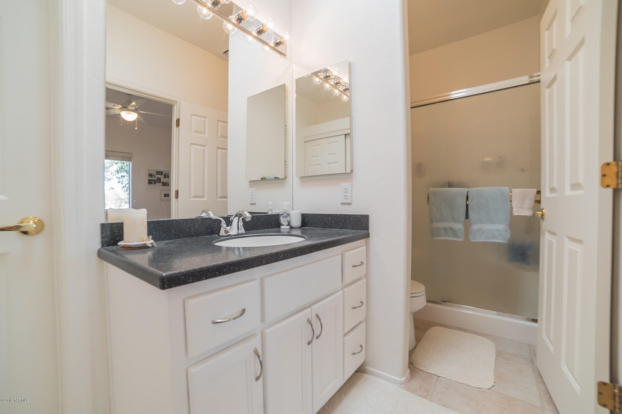 810 W Calle De La Pelotita