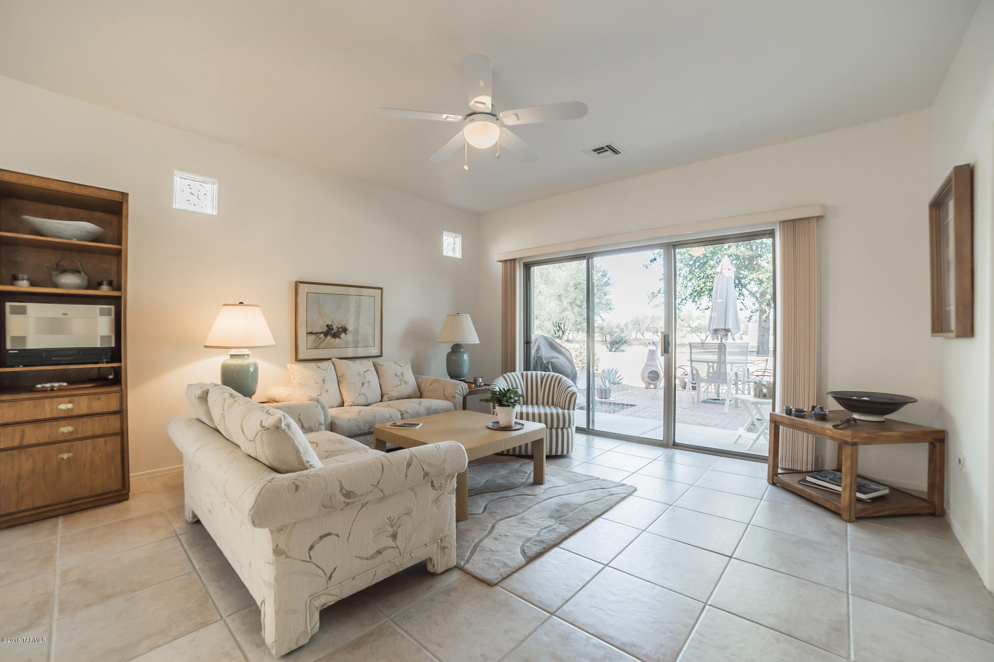 810 W Calle De La Pelotita