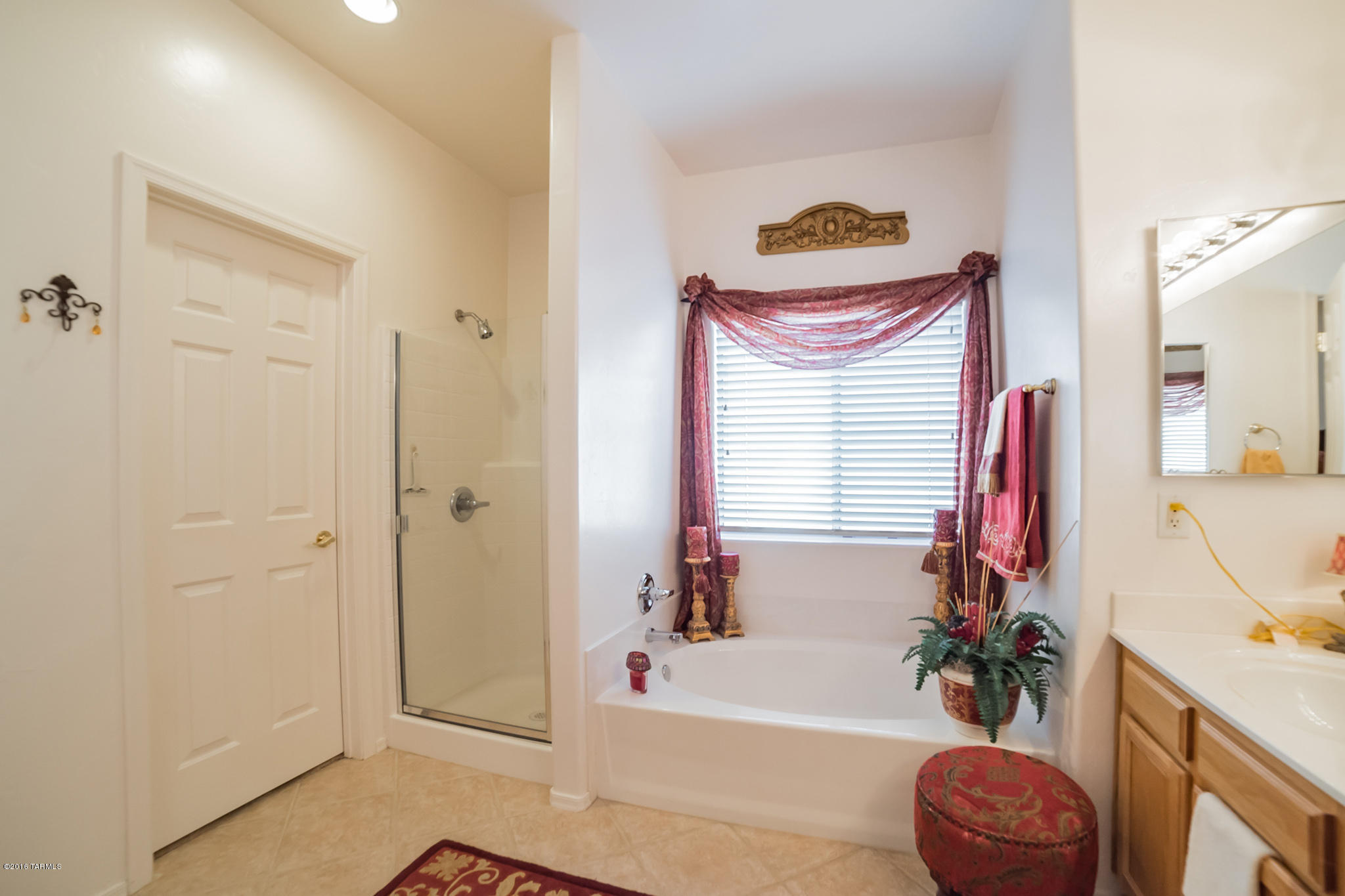 1705 N Via Cananea