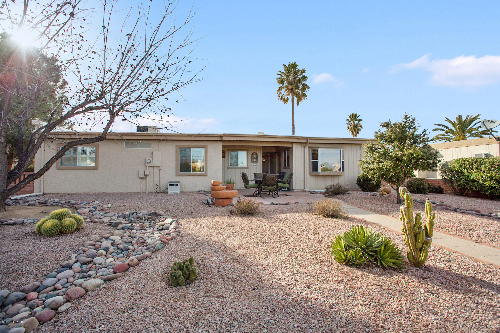 2087 S San Ray