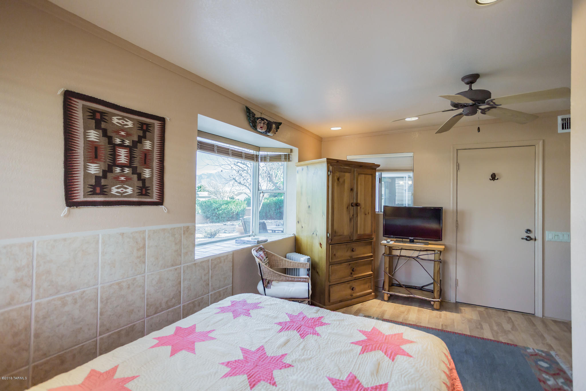 2087 S San Ray