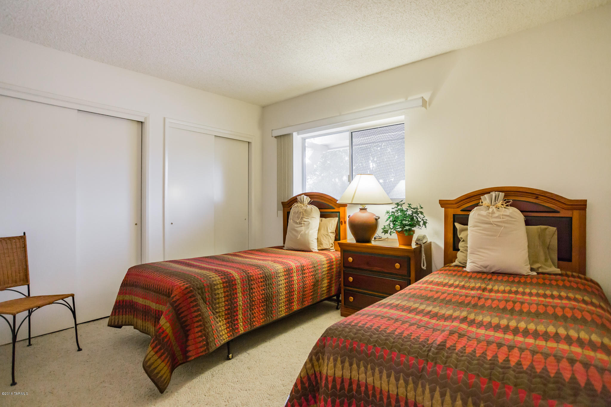 2087 S San Ray