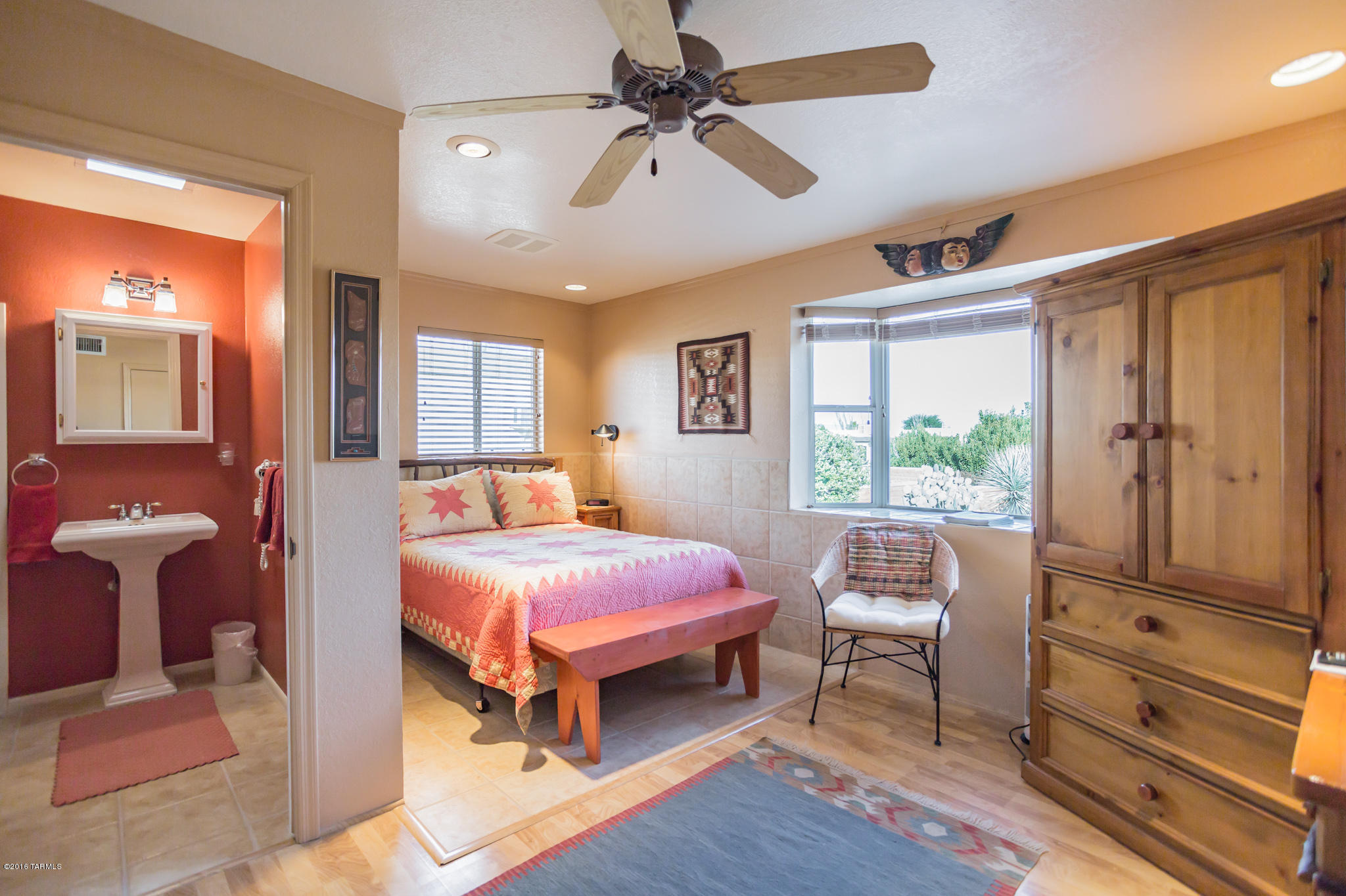 2087 S San Ray