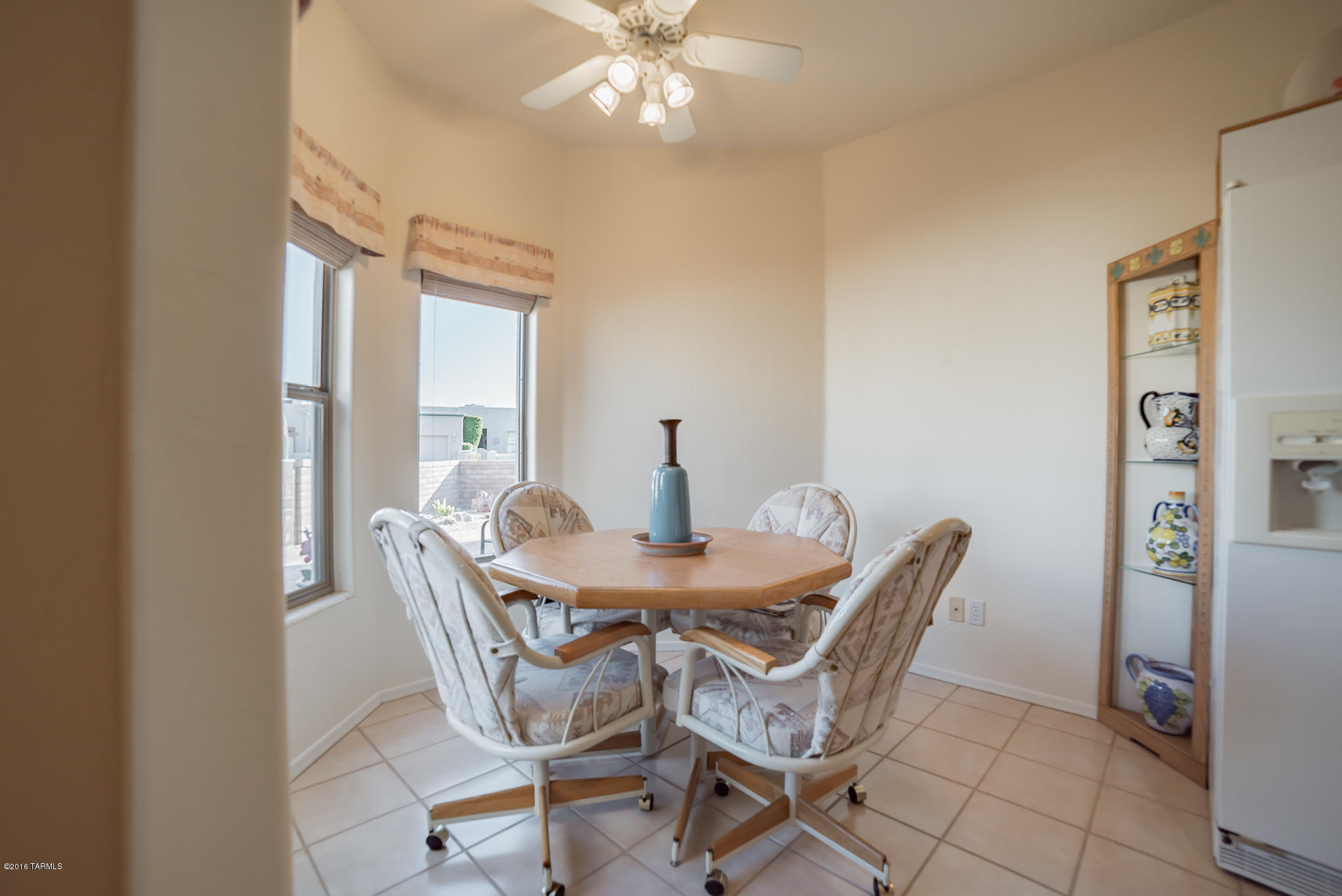 710 W Waterview Drive