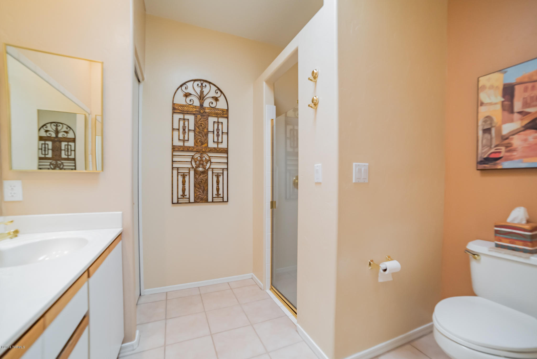 710 W Waterview Drive