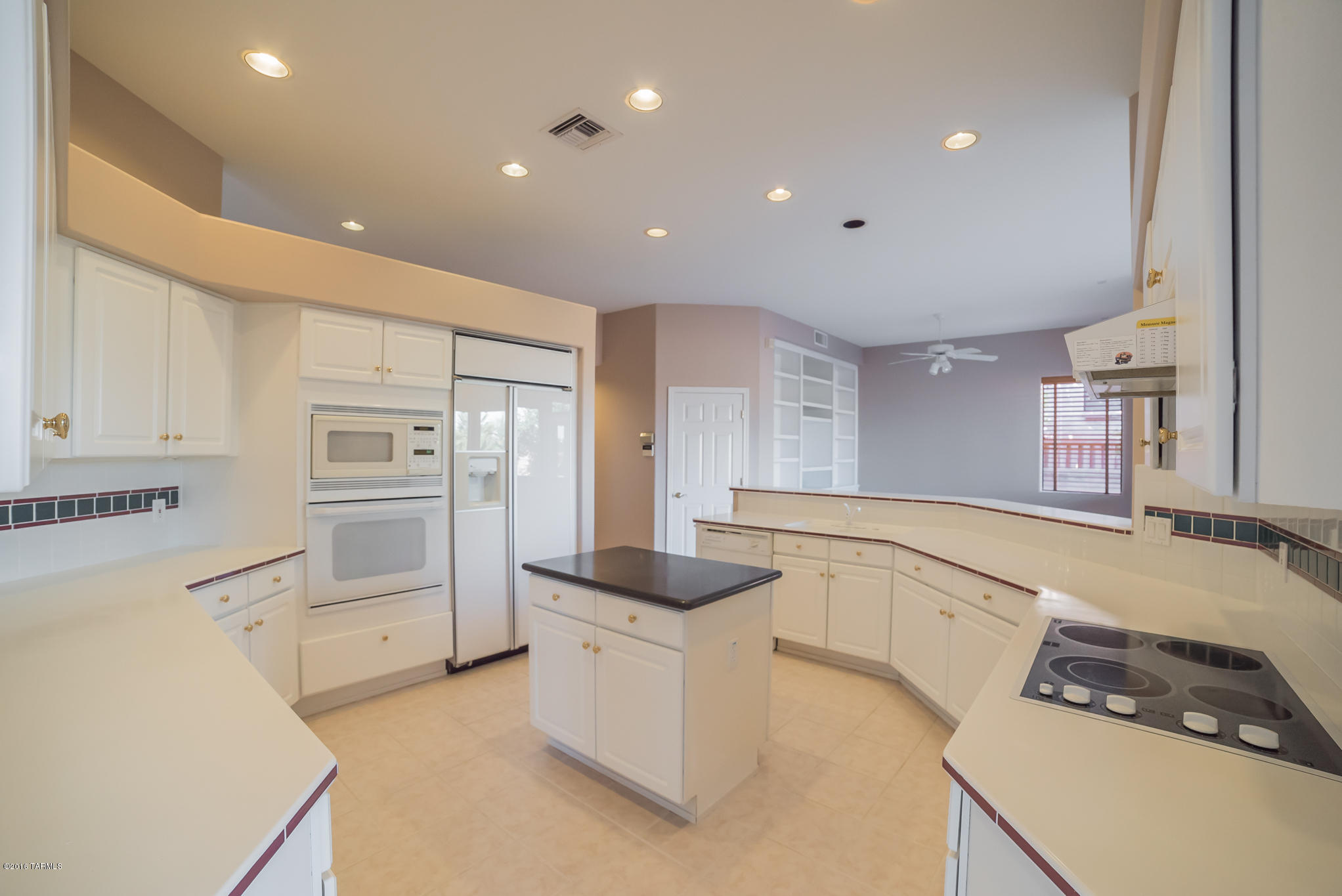 4937 S Meadow Ridge Drive