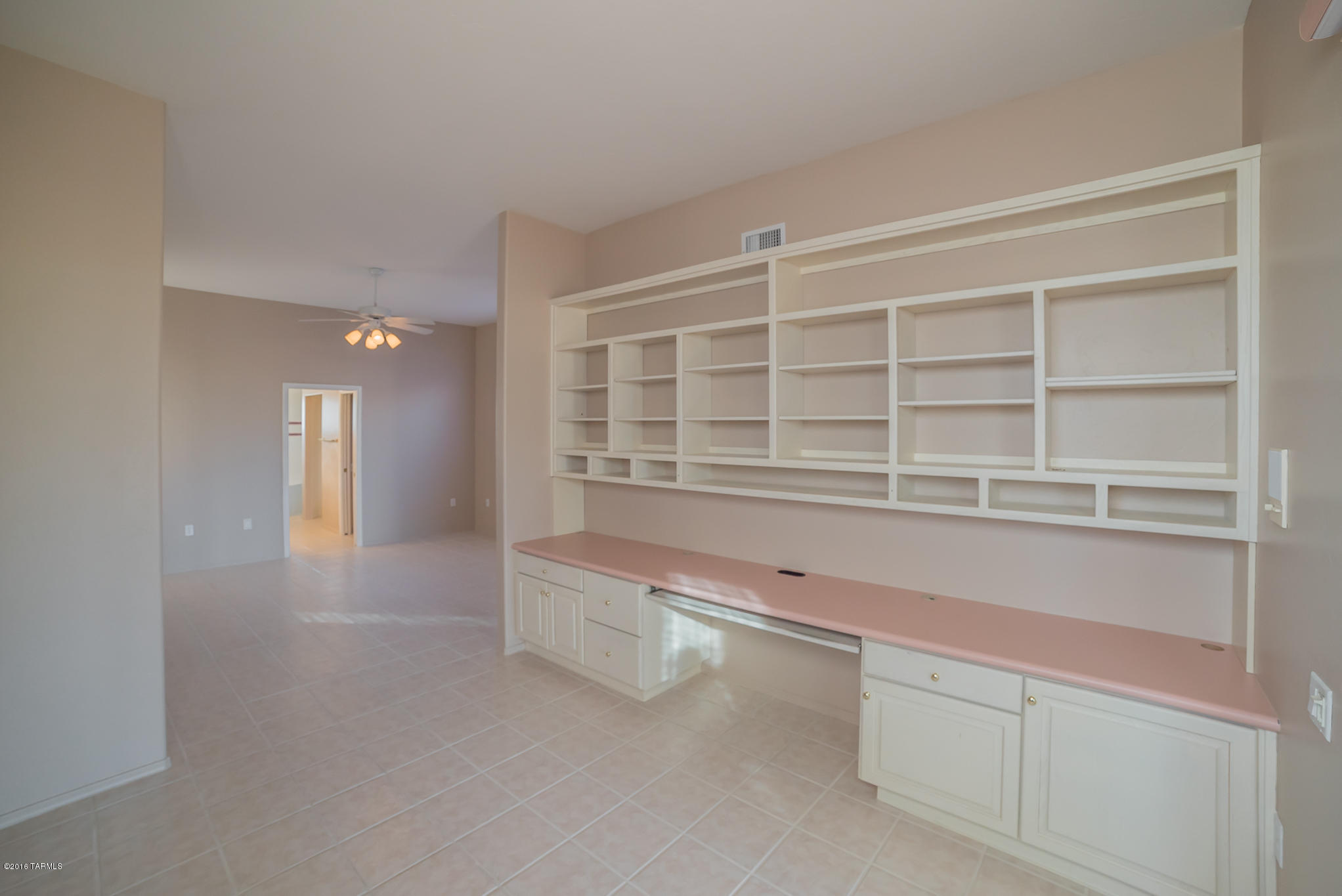 4937 S Meadow Ridge Drive