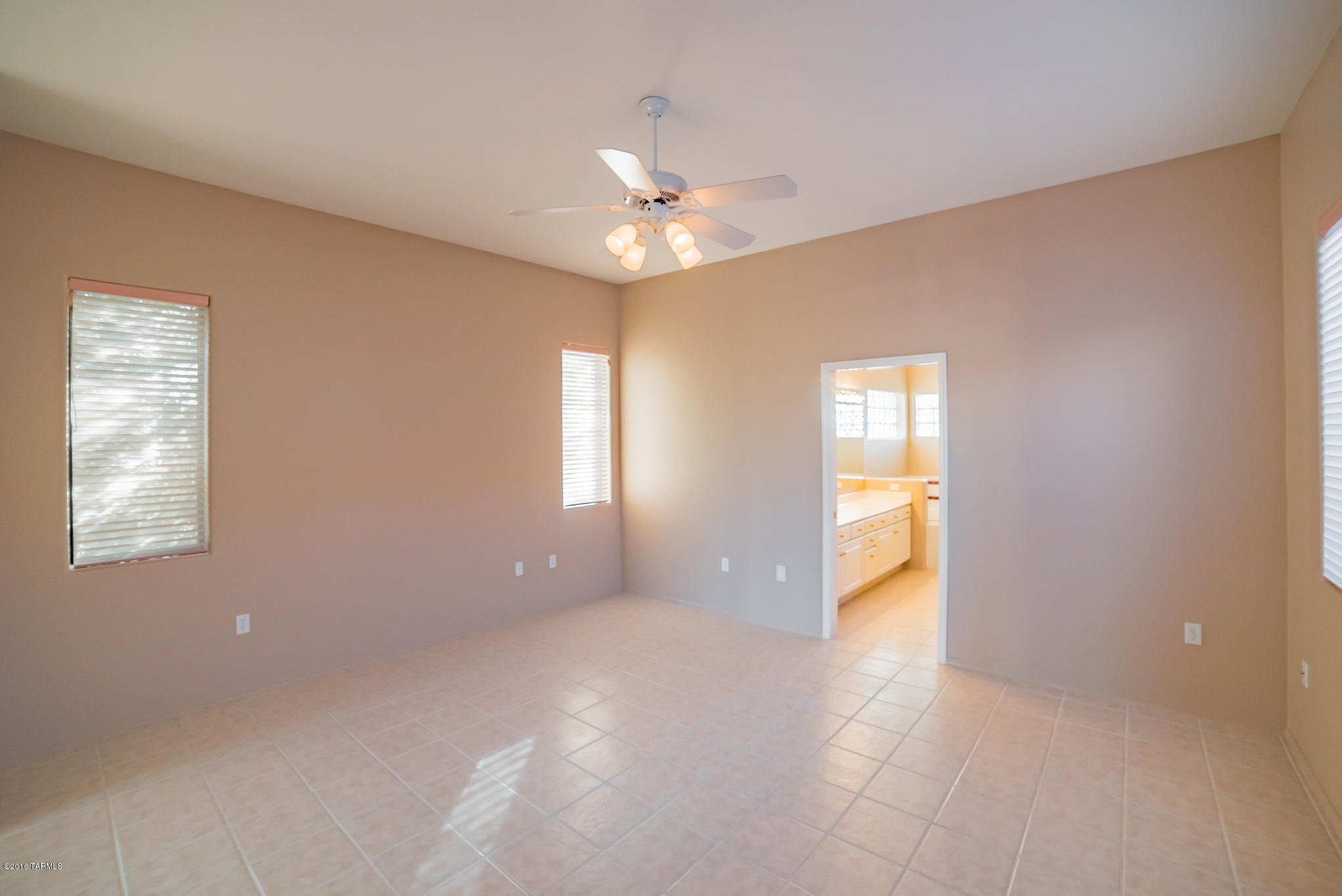 4937 S Meadow Ridge Drive