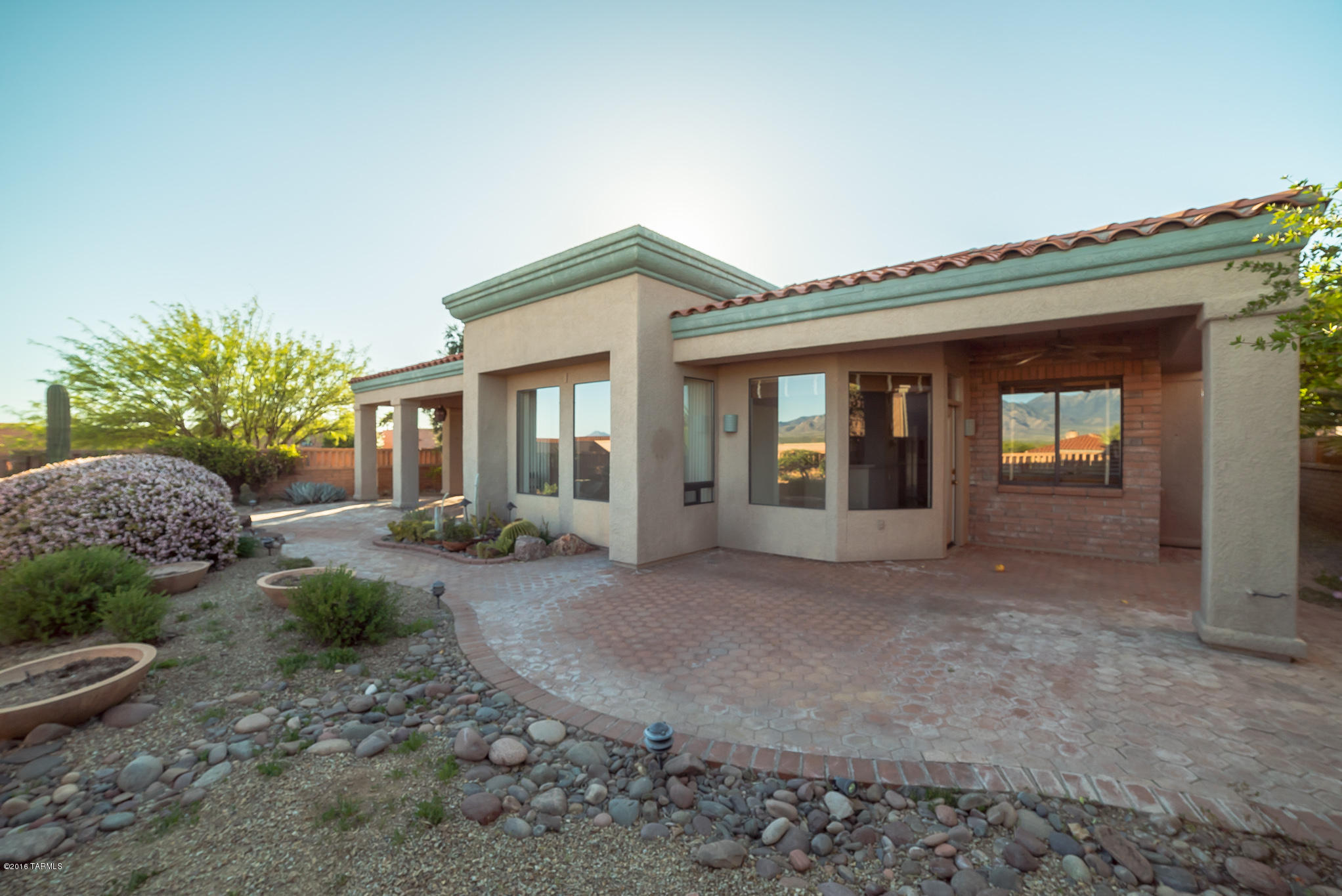 4937 S Meadow Ridge Drive