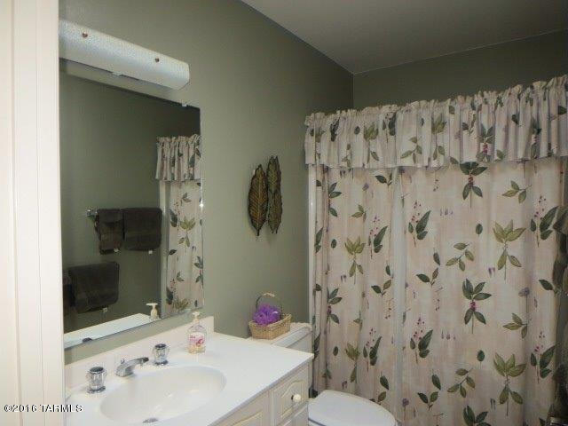 639 W Paseo Del Prado