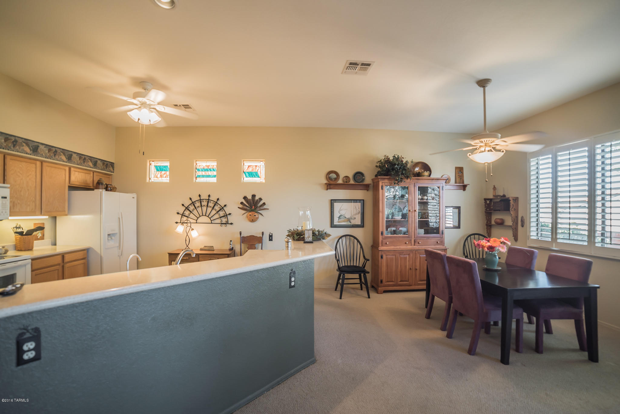 318 N Via Del Clavelito