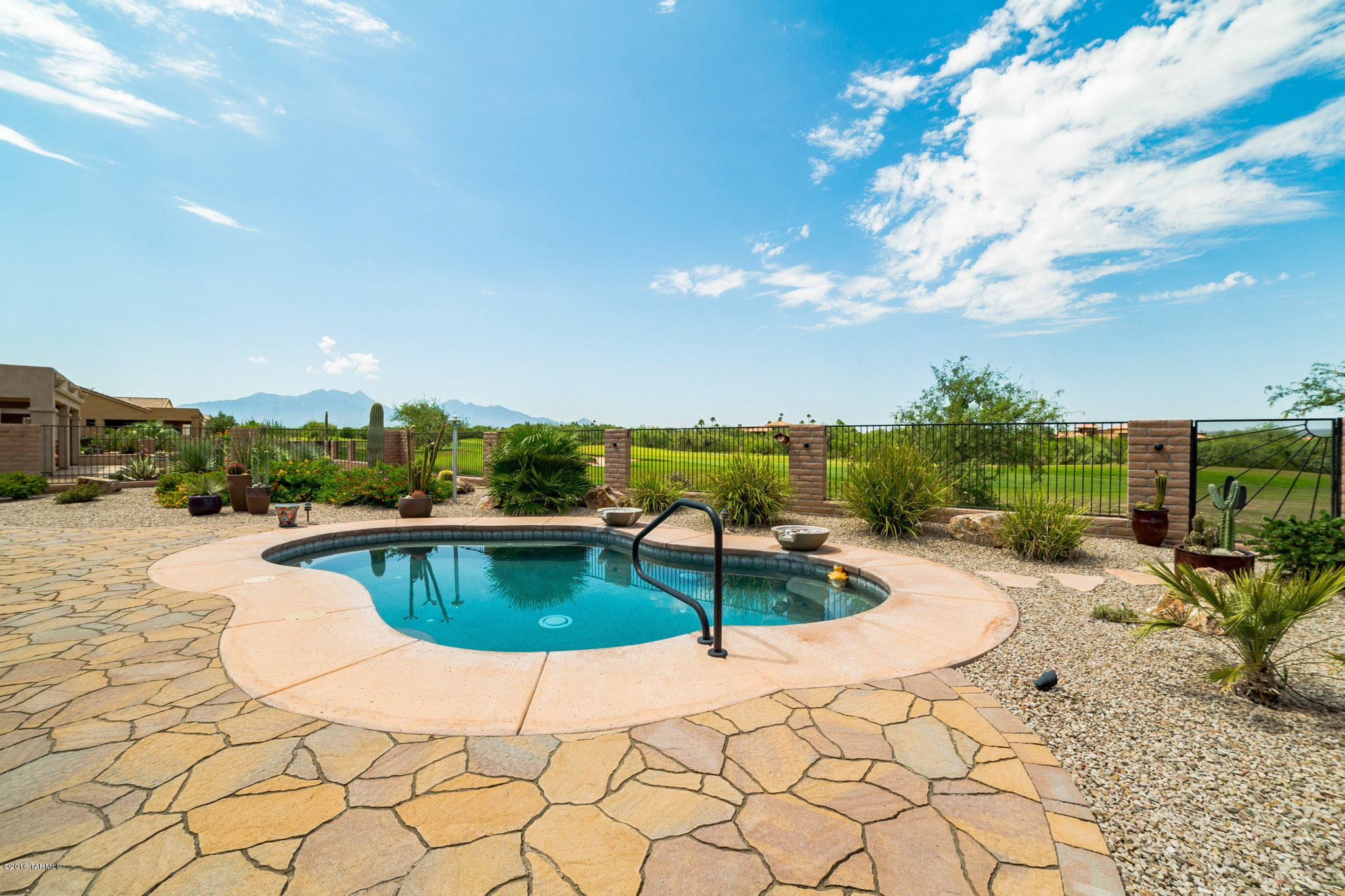 2188 E Spurwind Lane