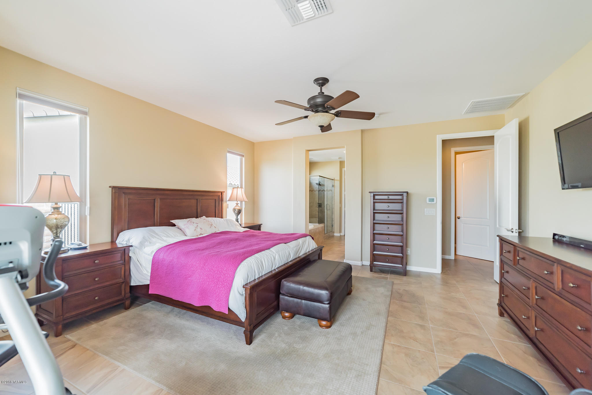 2188 E Spurwind Lane