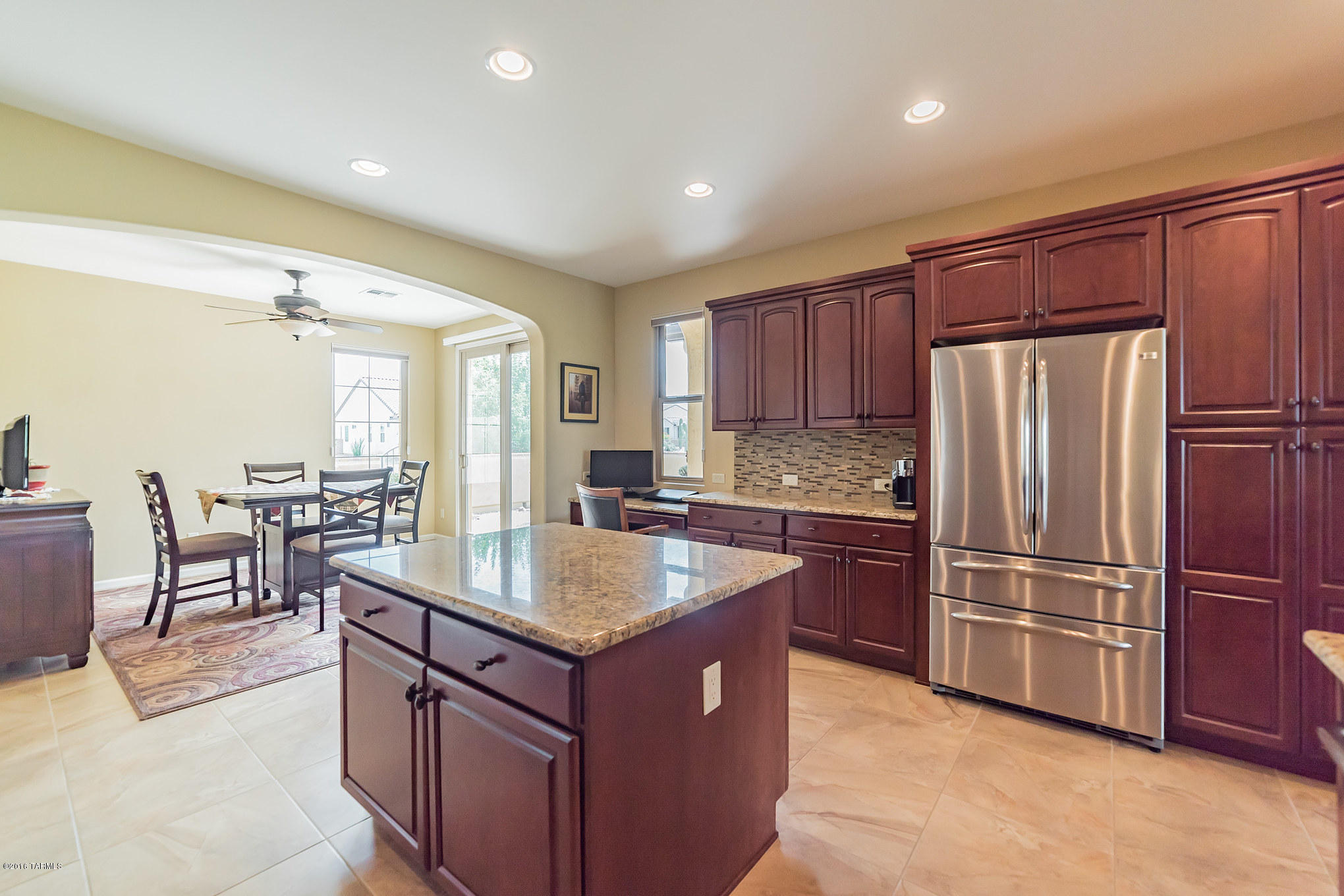 2188 E Spurwind Lane