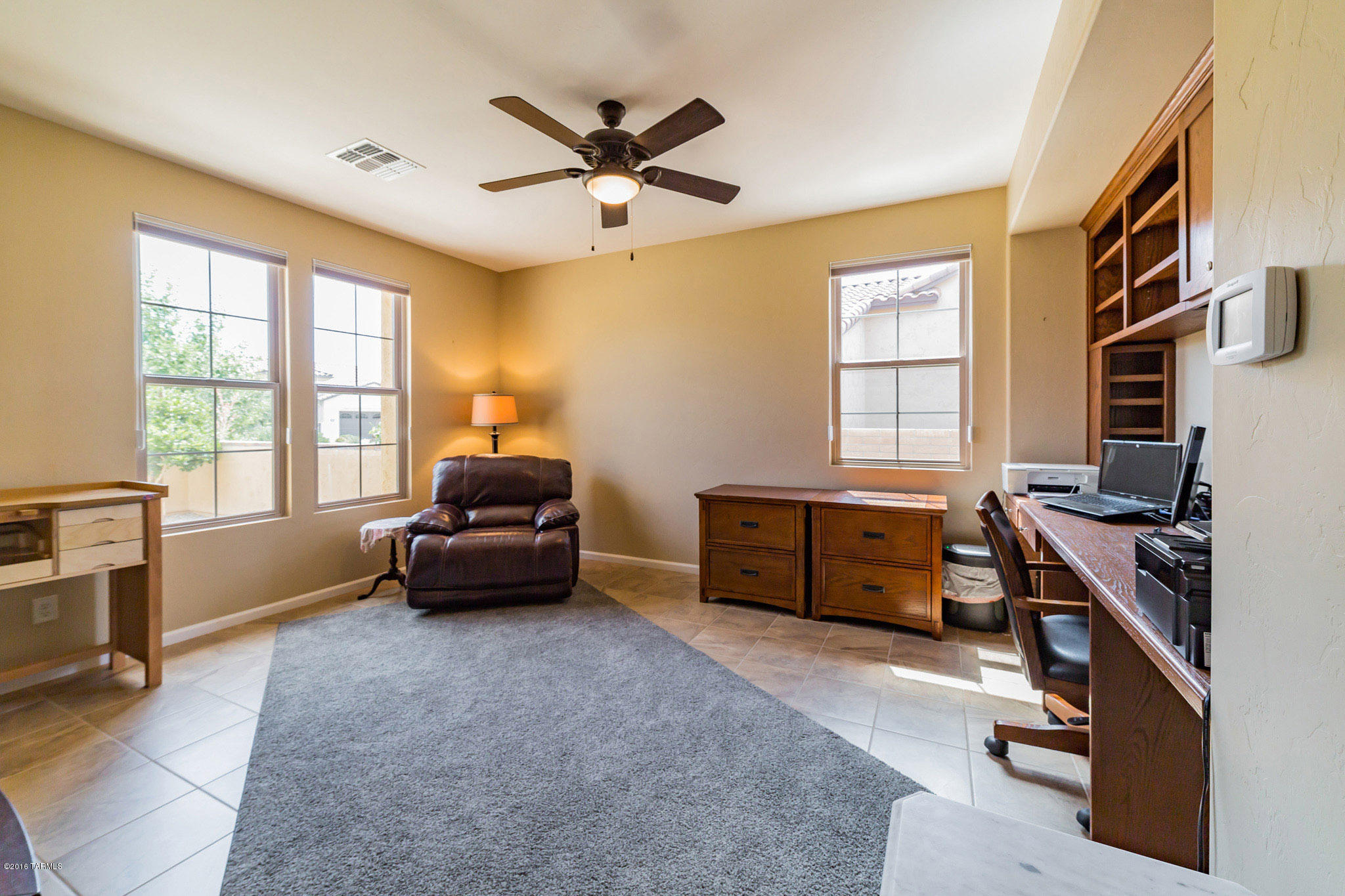 2188 E Spurwind Lane