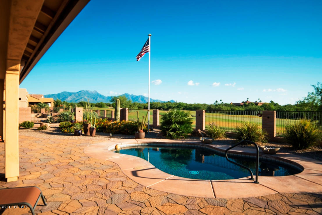 2188 E Spurwind Lane