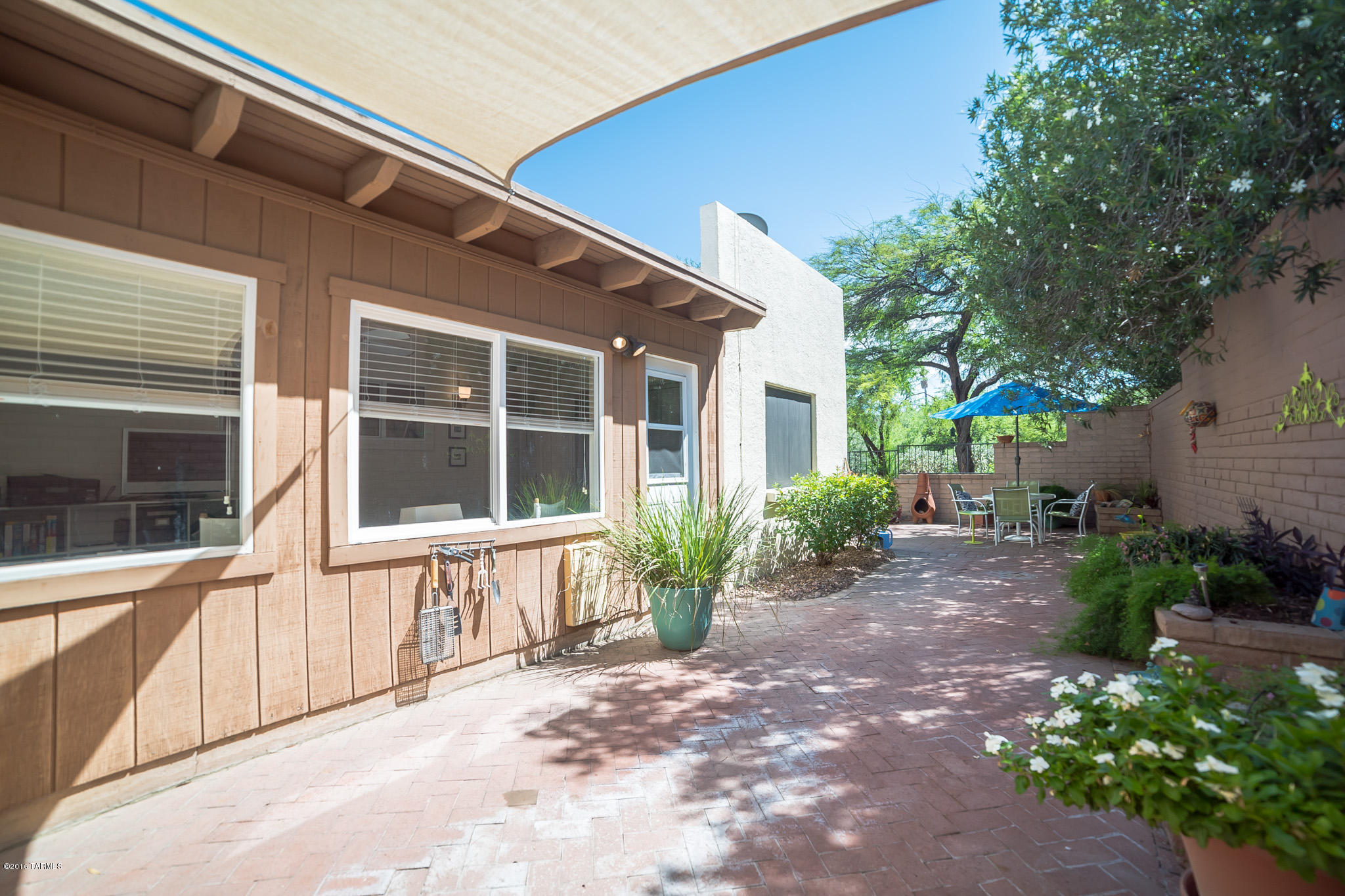 2570 S Calle Cervantes