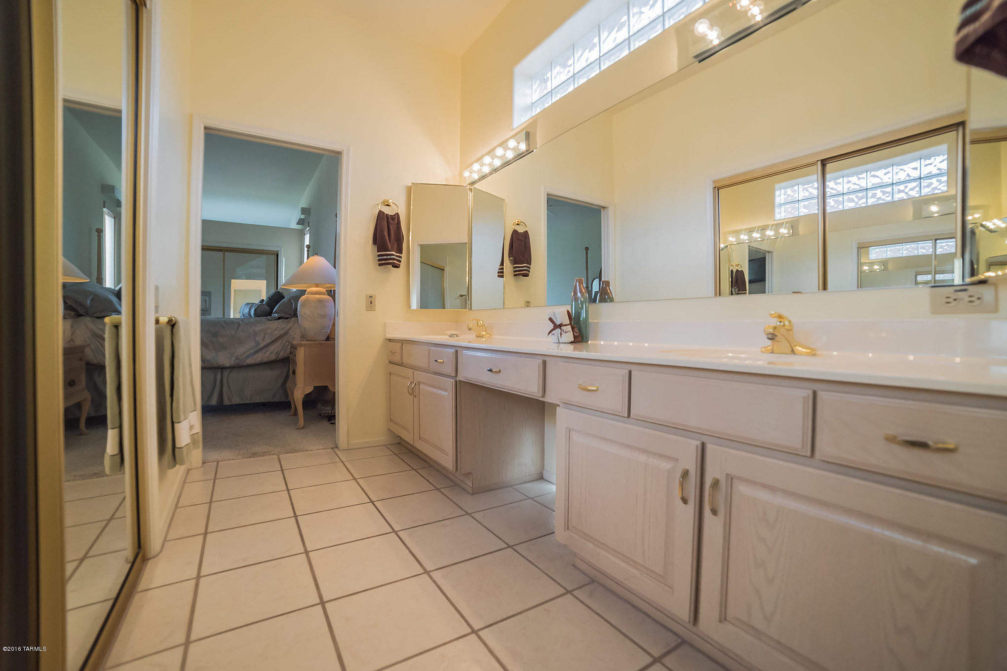 4341 S Royal Lytham Court