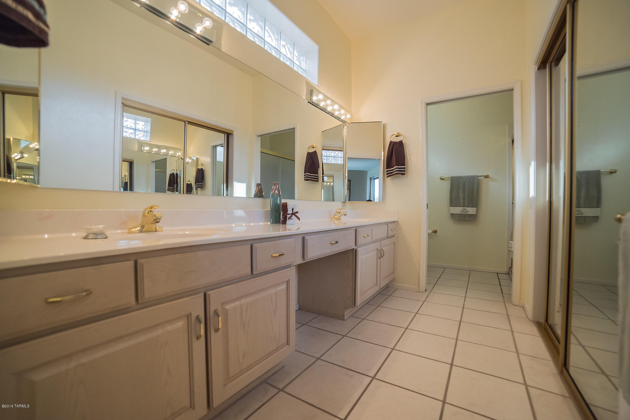 4341 S Royal Lytham Court