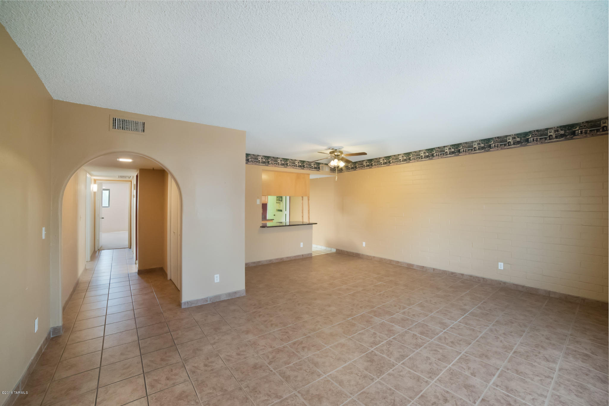 265 N Paseo De Los Conquistadores