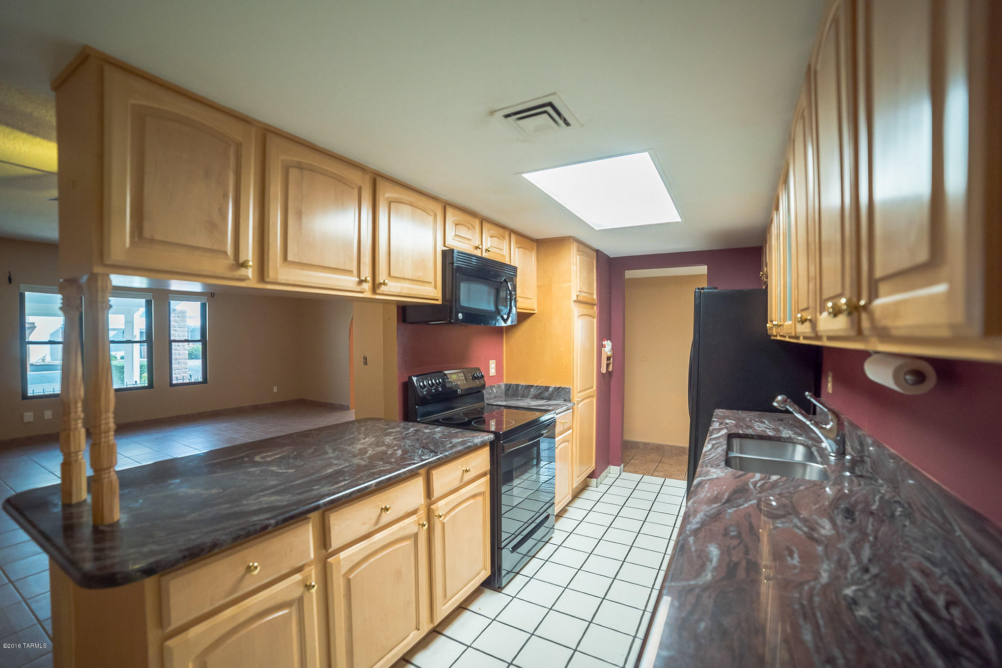 265 N Paseo De Los Conquistadores