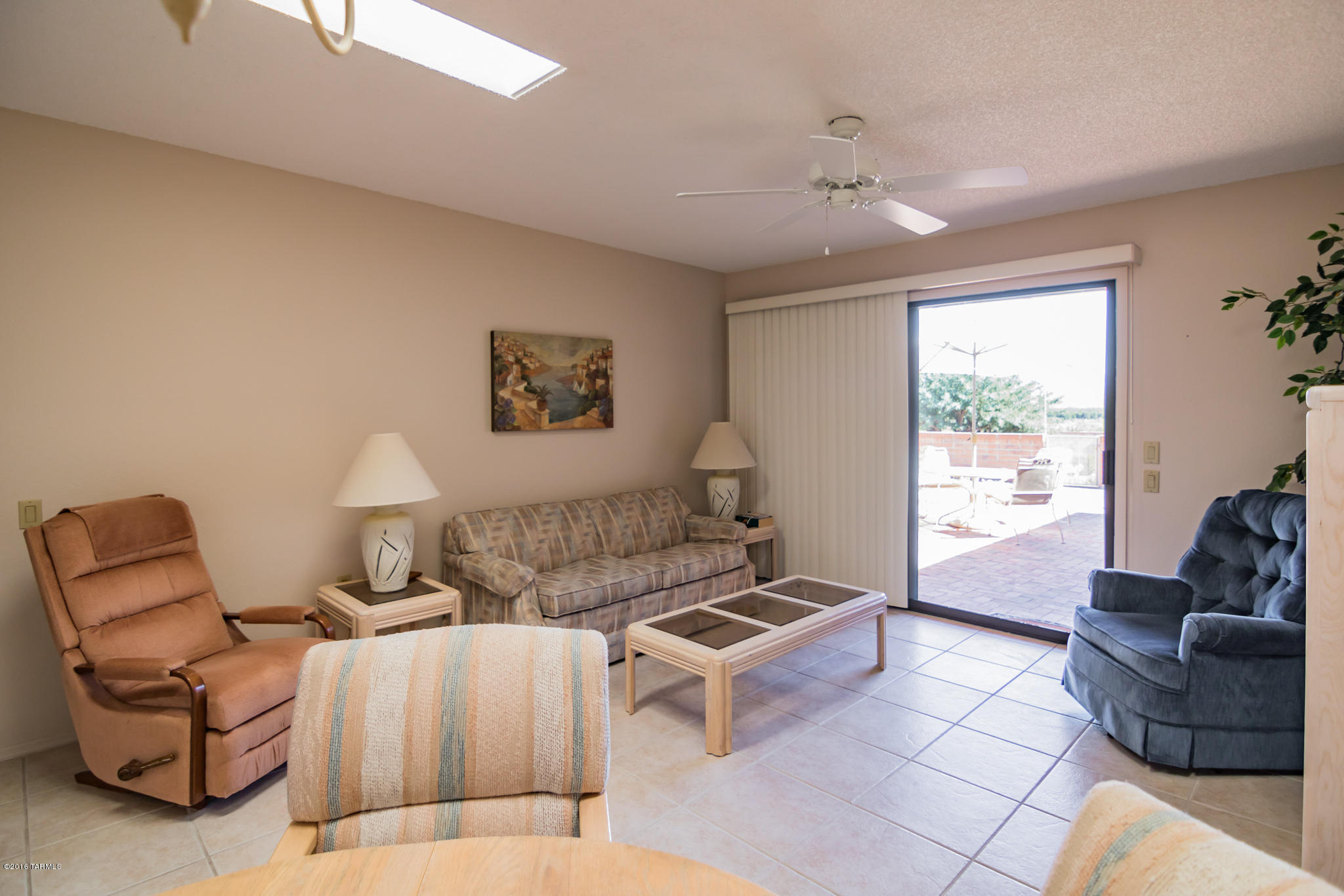 3061 S Placita Del Avestruz