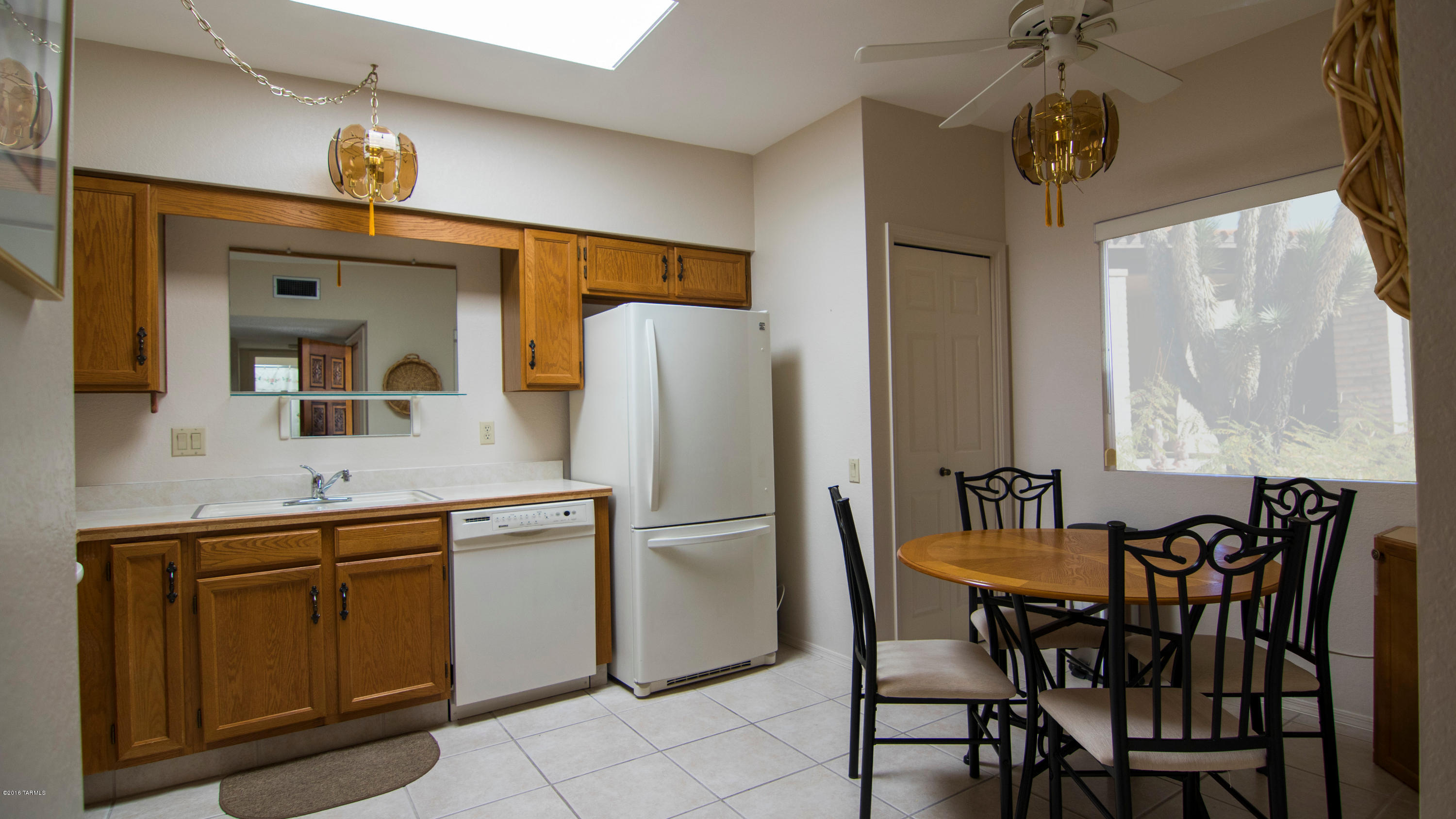 3061 S Placita Del Avestruz