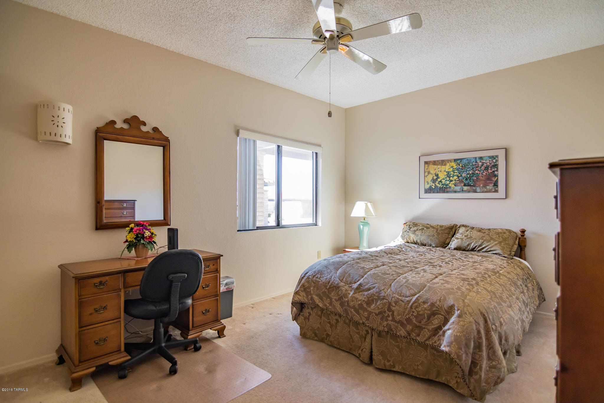 3061 S Placita Del Avestruz