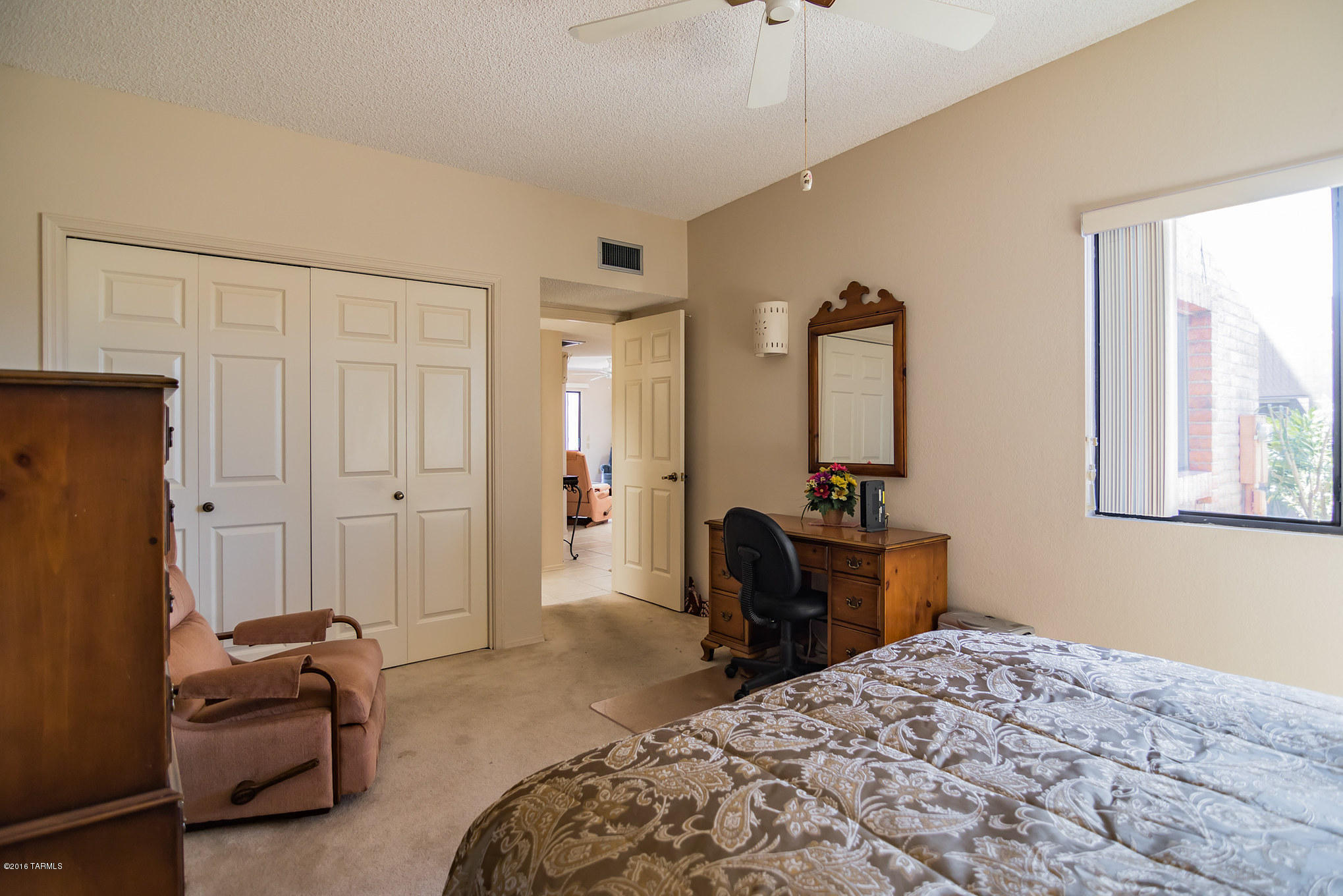 3061 S Placita Del Avestruz