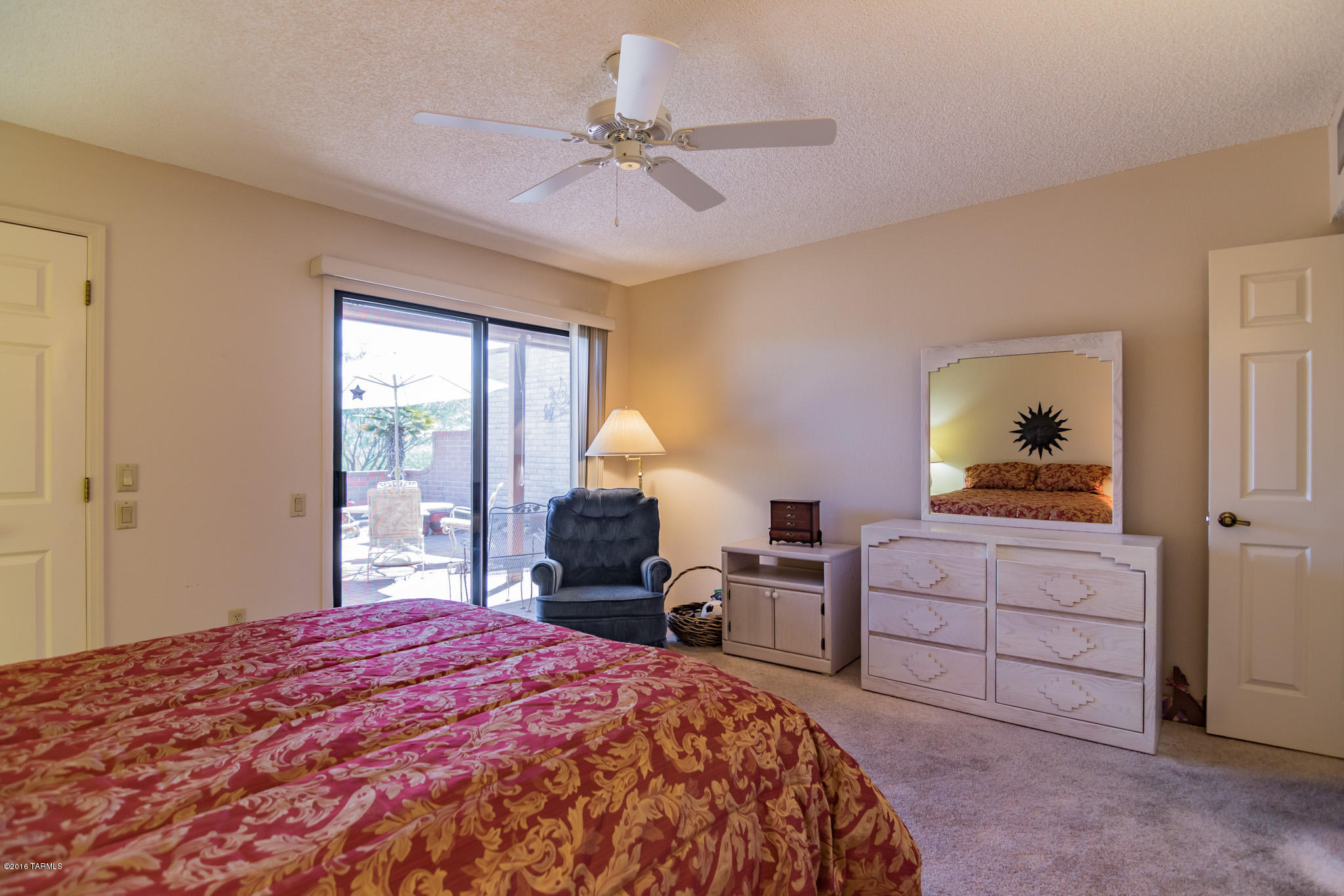 3061 S Placita Del Avestruz