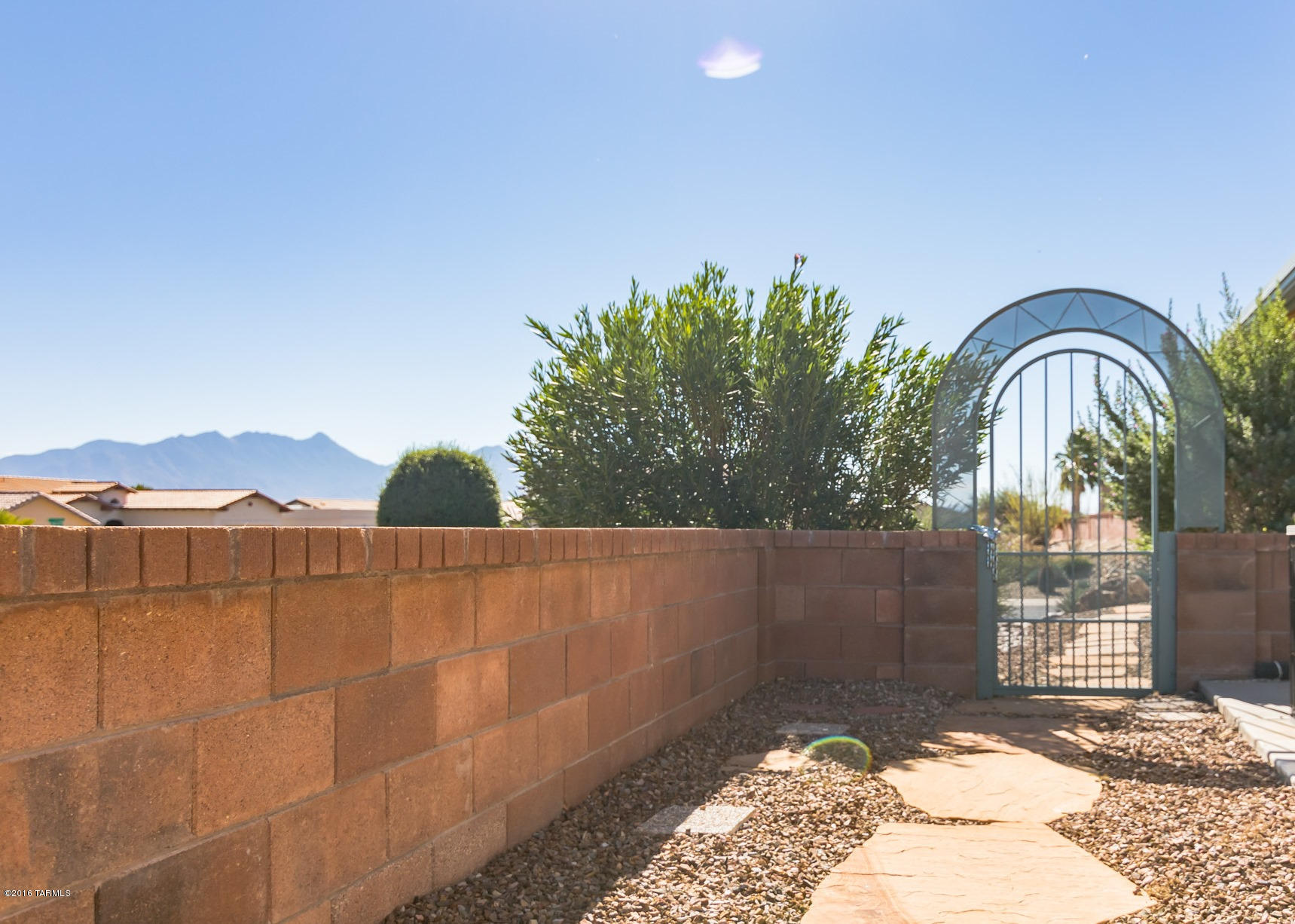 972 W Union Bell Drive