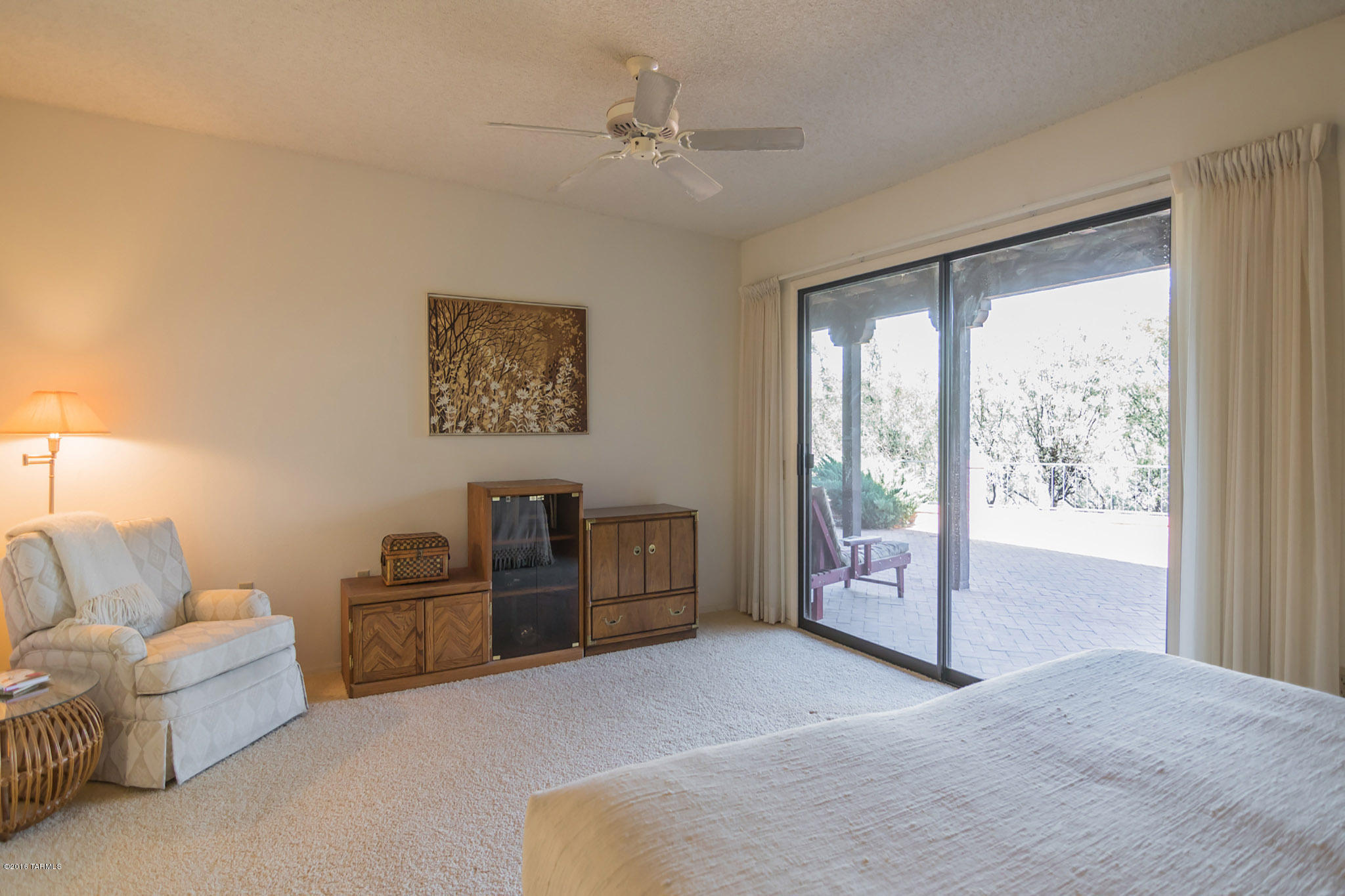 1472 W Via De La Gloria