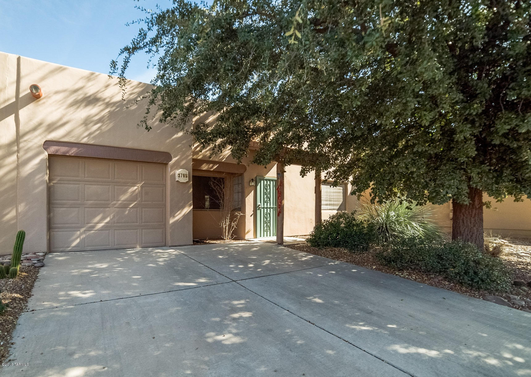 3765 S Camino Comica