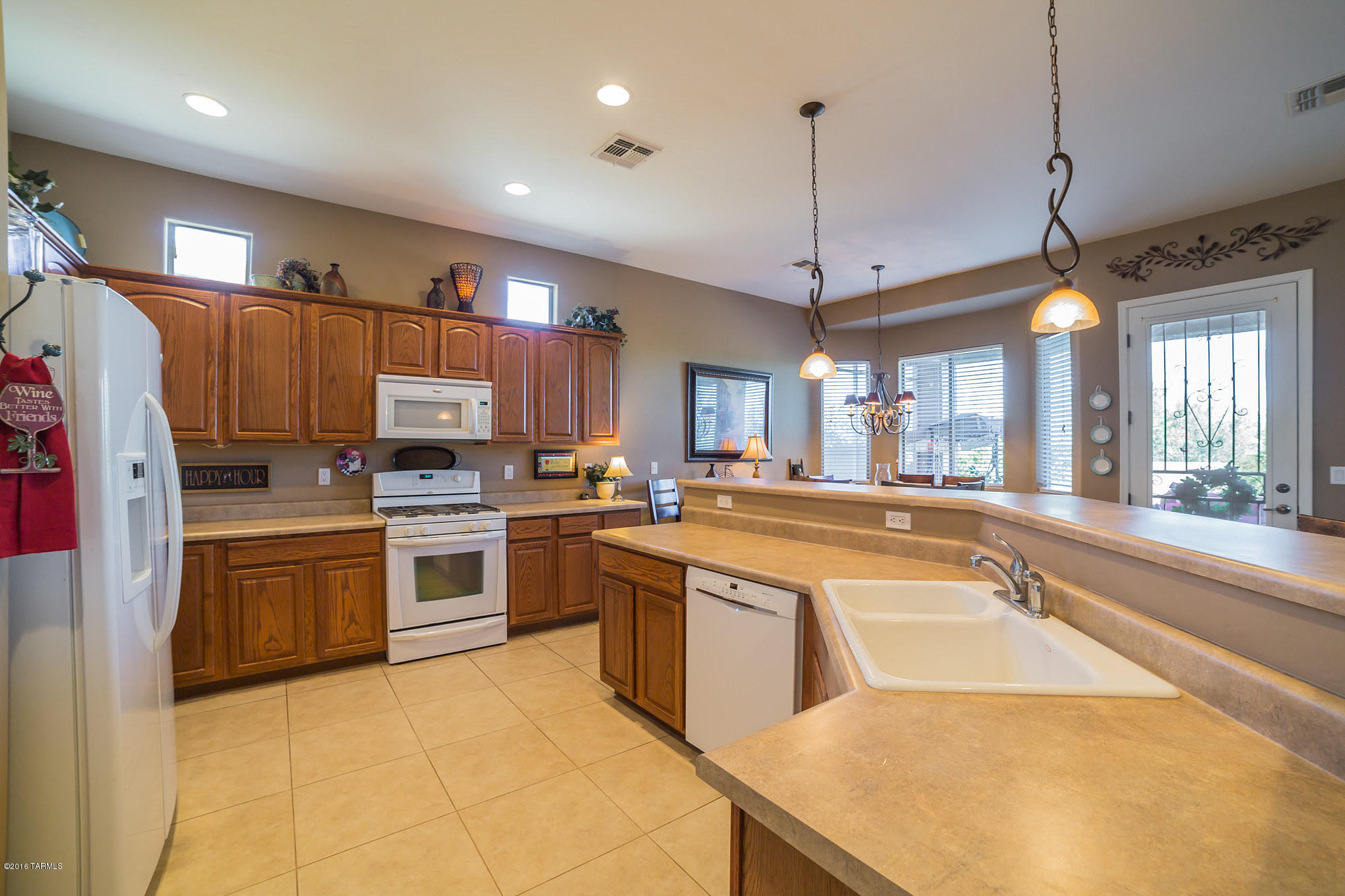 1054 W Bosch Drive