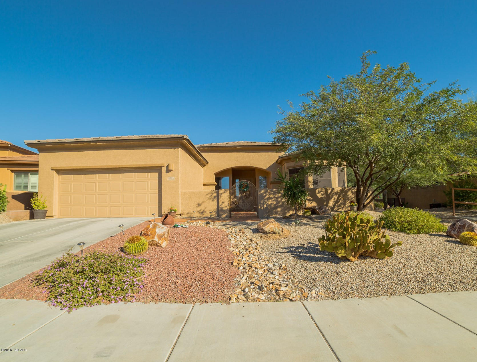 1054 W Bosch Drive