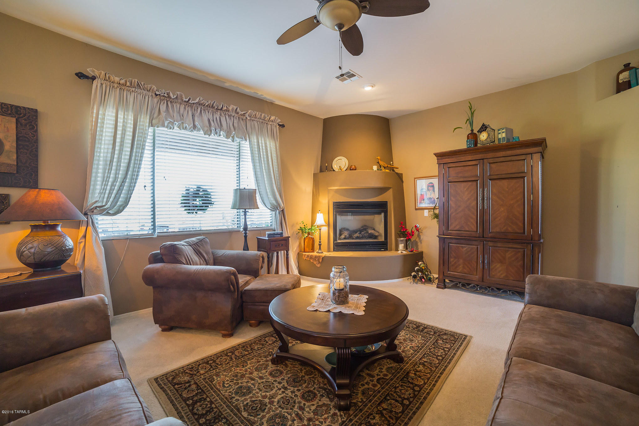 1054 W Bosch Drive