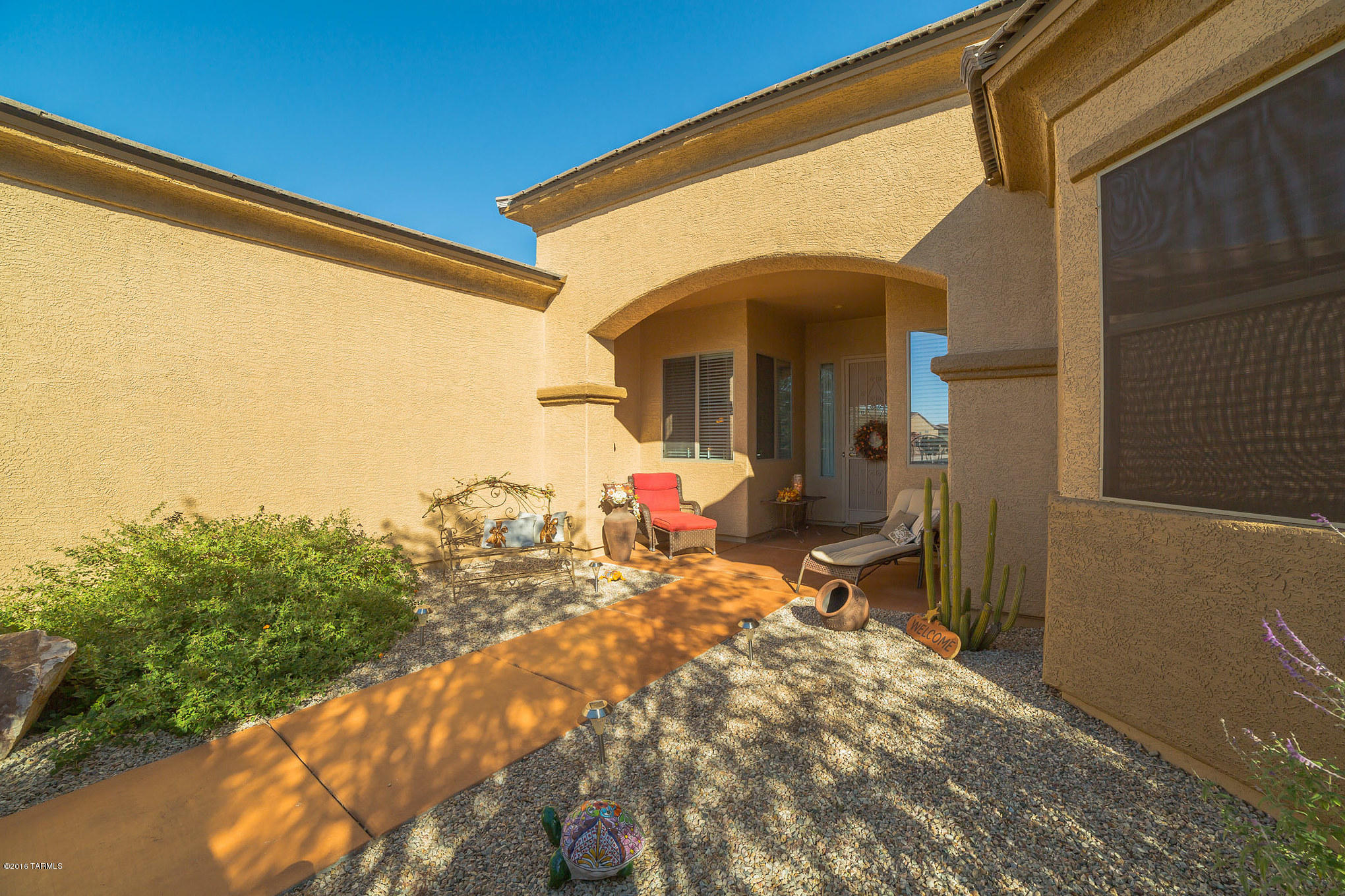 1054 W Bosch Drive
