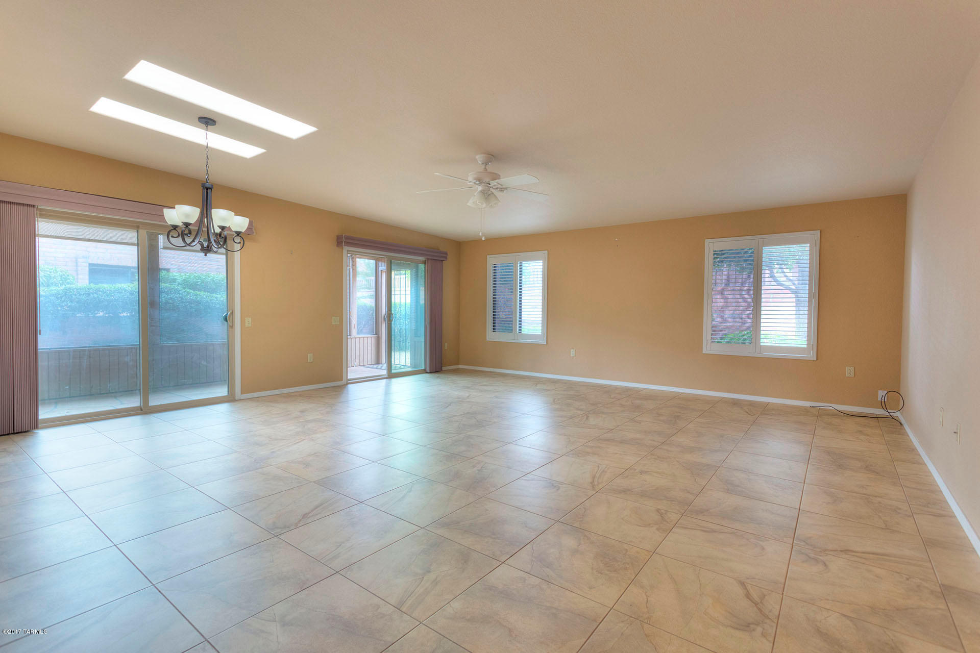 2940 S Placita San Javier