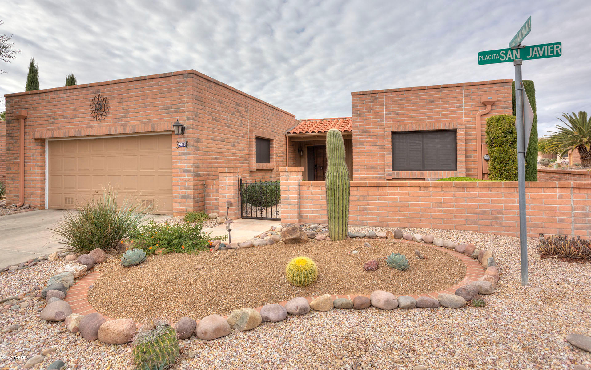 2940 S Placita San Javier