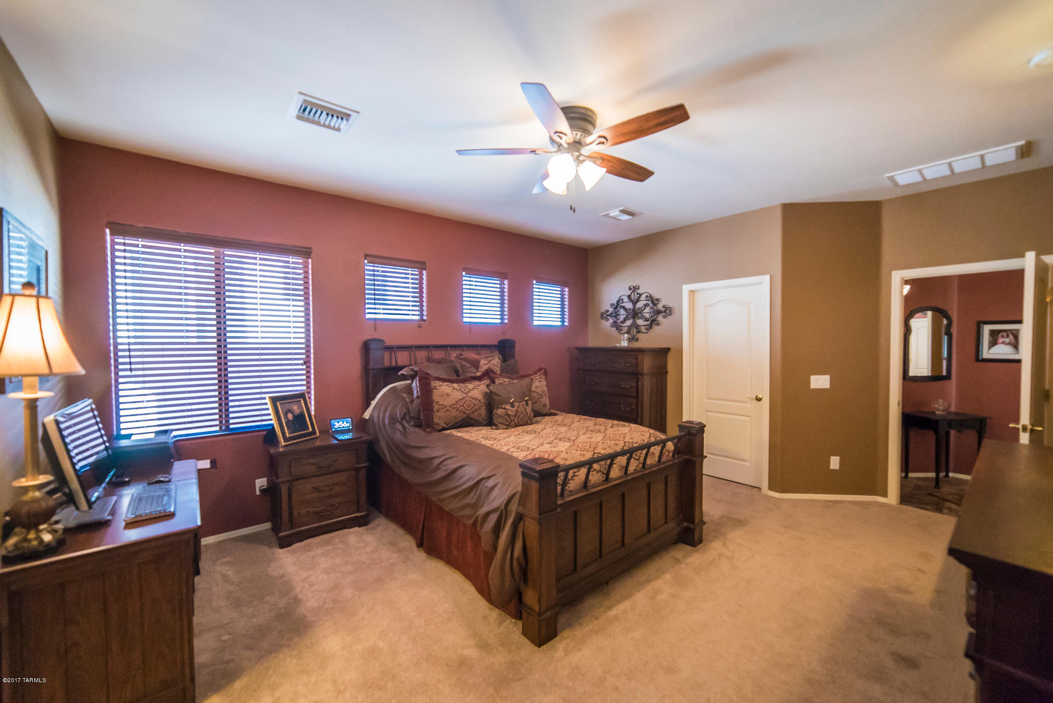 2203 N Avenida Del Petalo