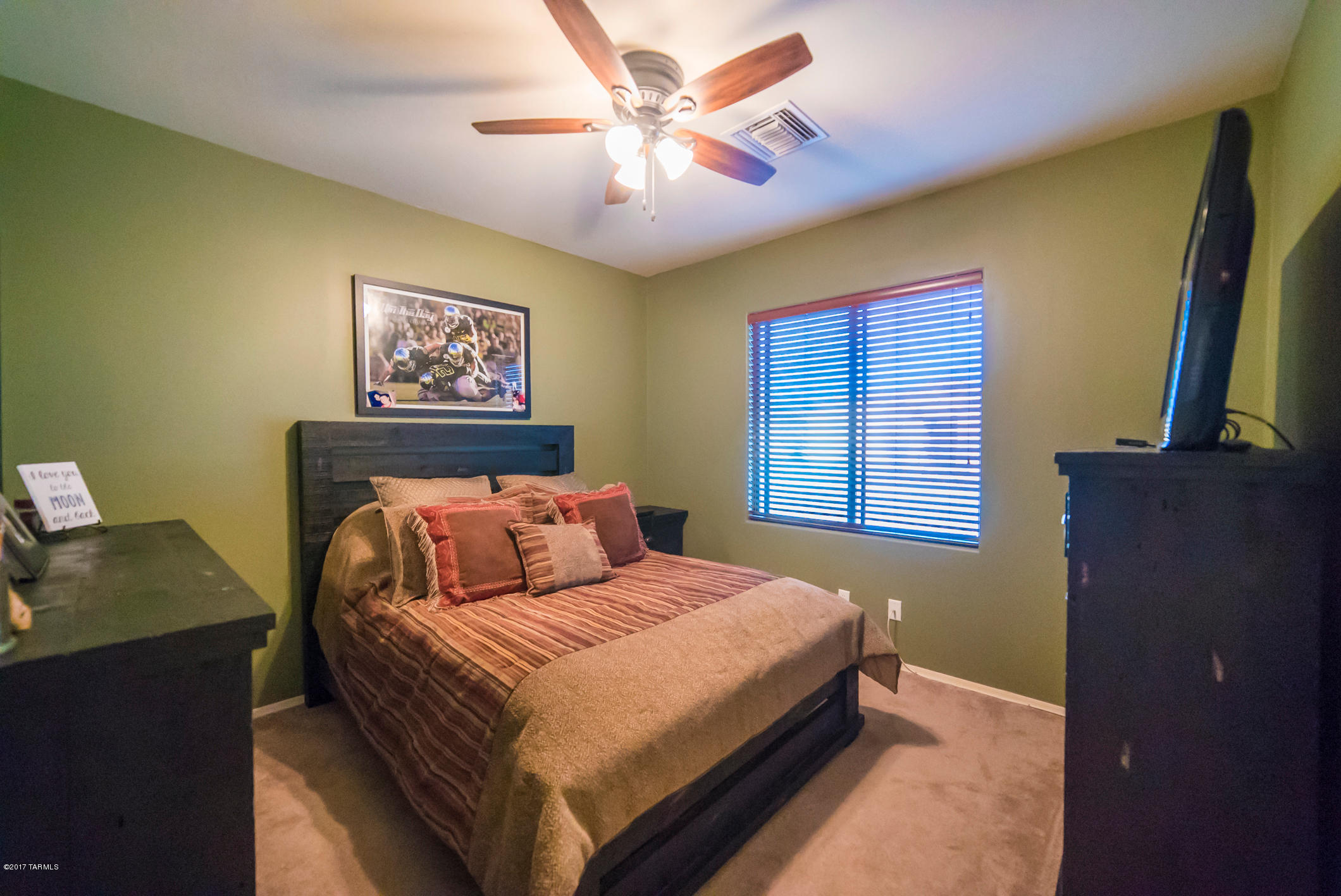 2203 N Avenida Del Petalo