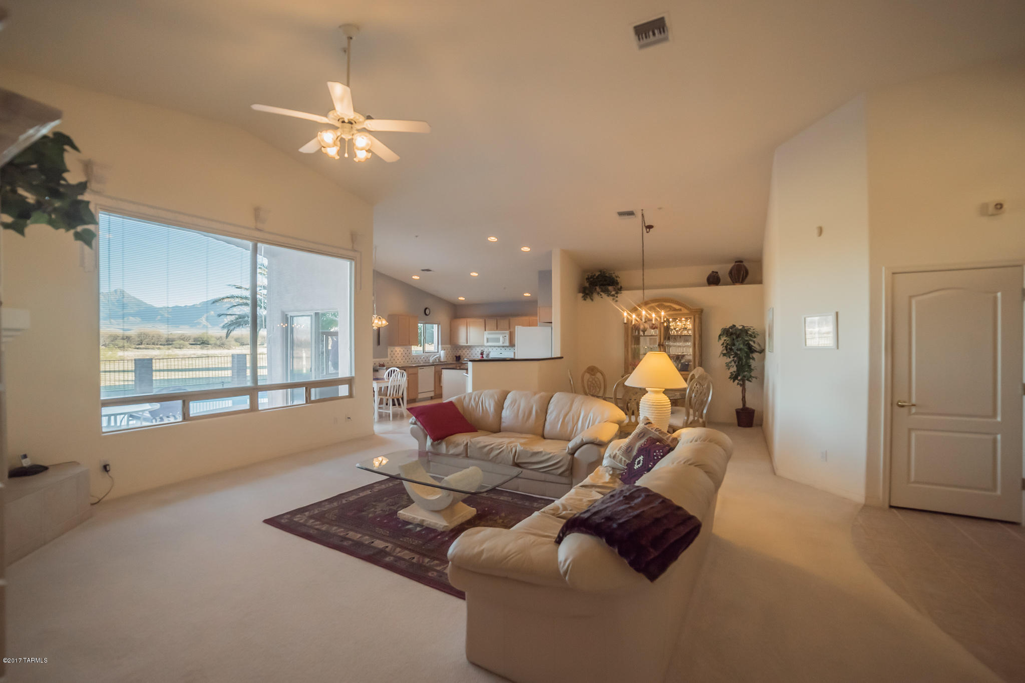 2717 S Greenside Place