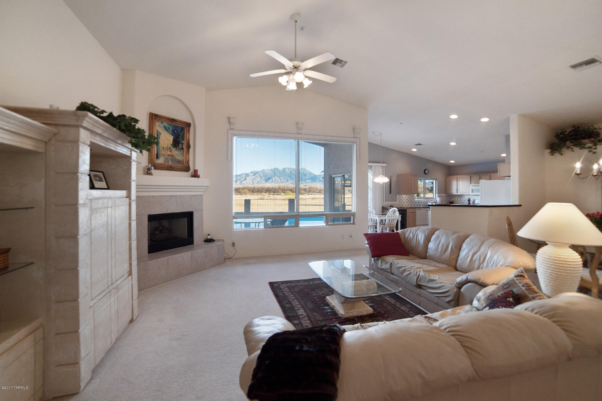 2717 S Greenside Place