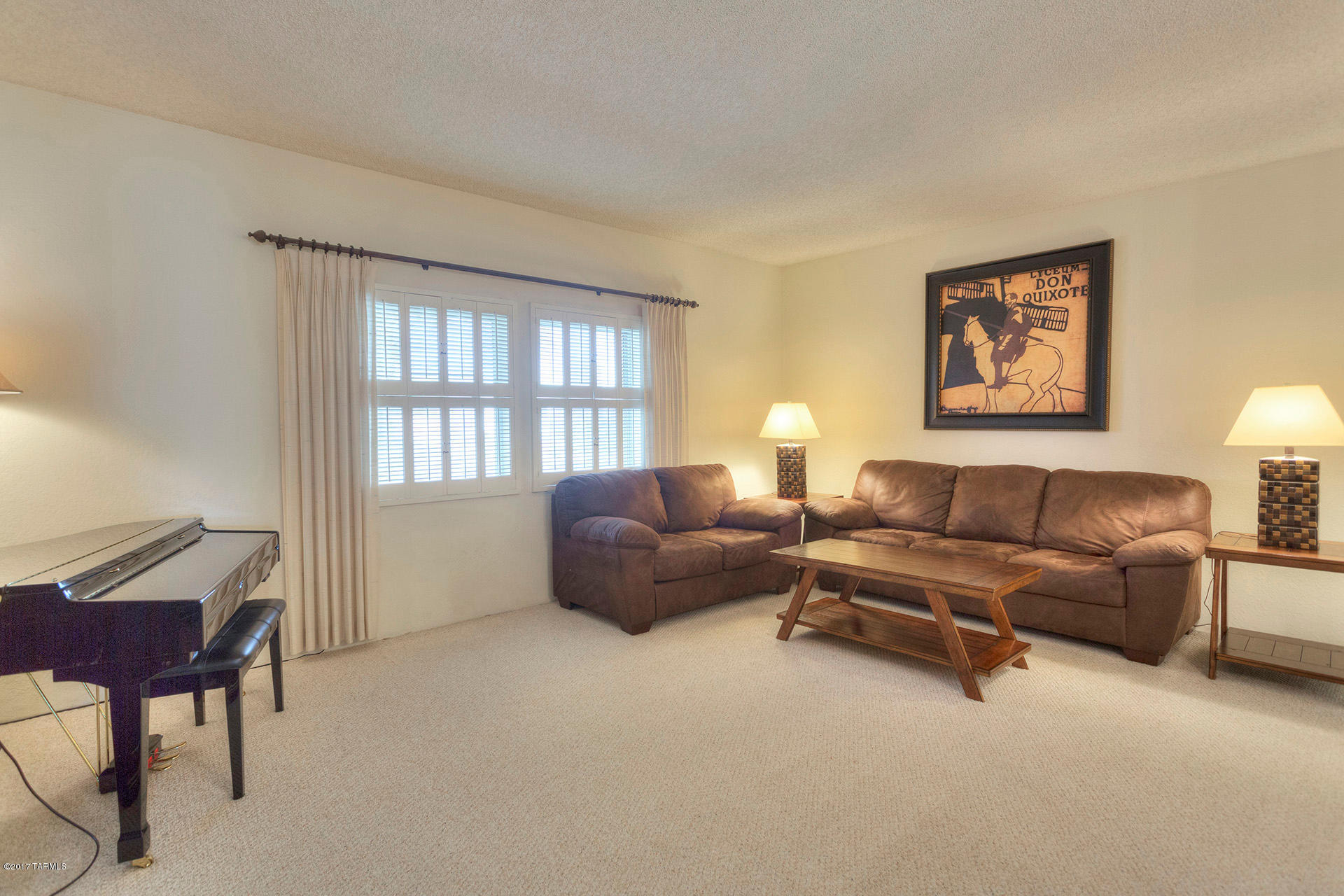 867 S Camino Guarina