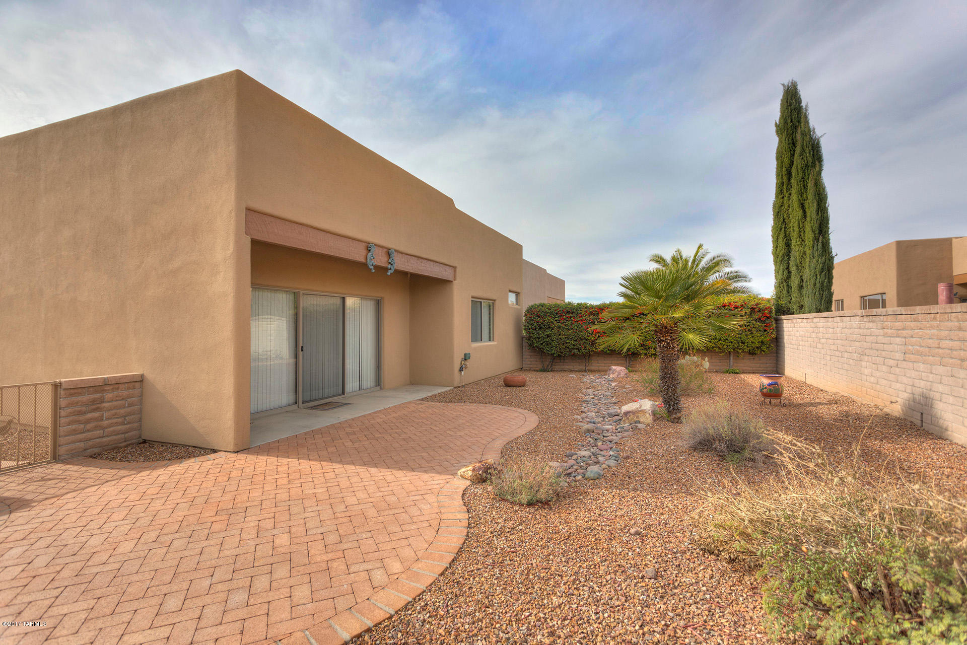 984 W Via De La Fonda