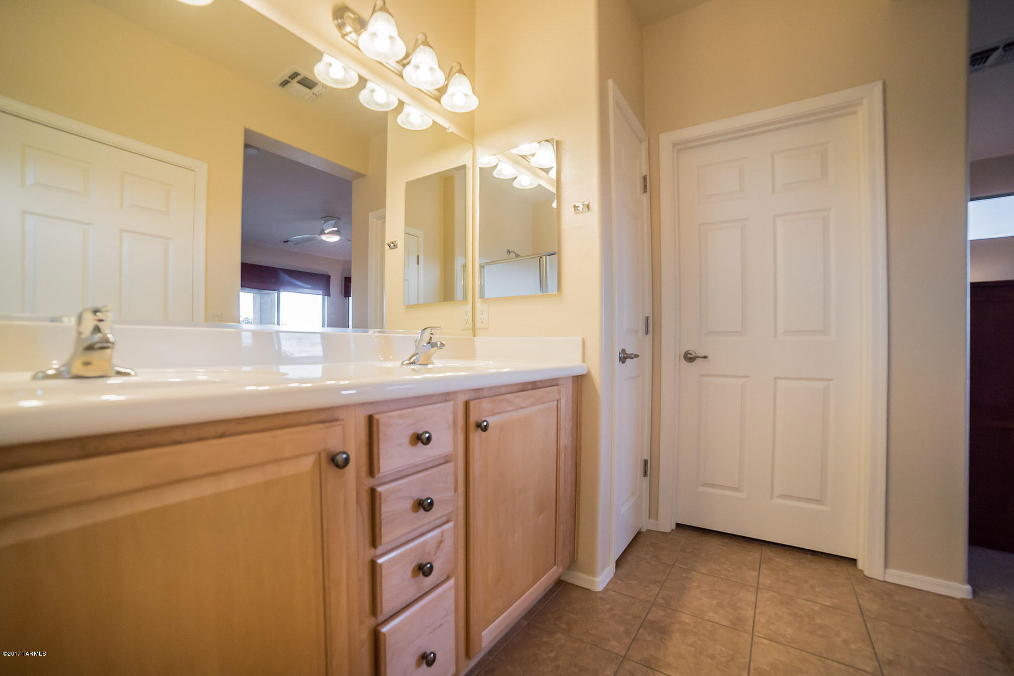 550 N Tunitcha Drive