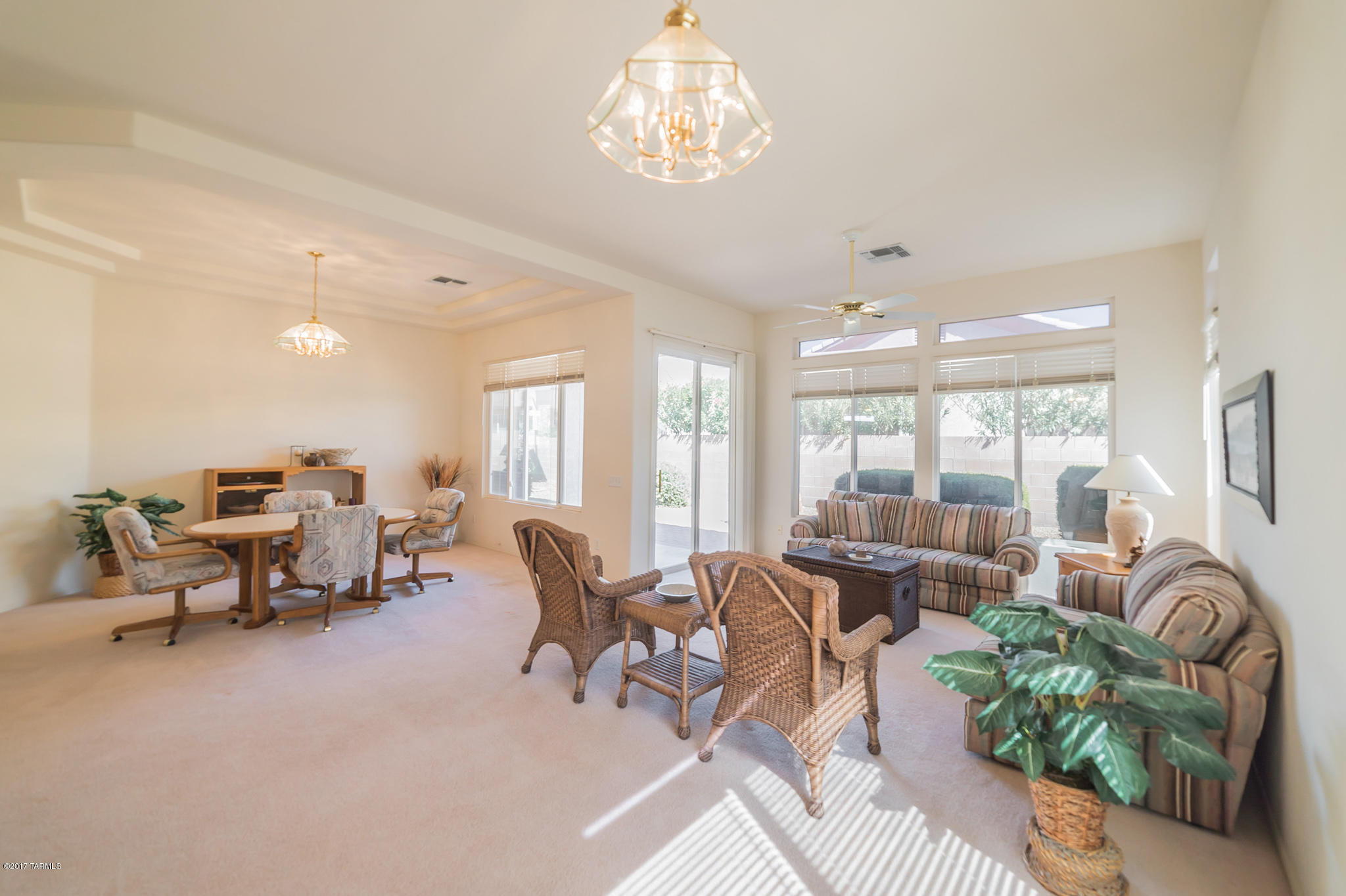 327 W Continental Vista Place