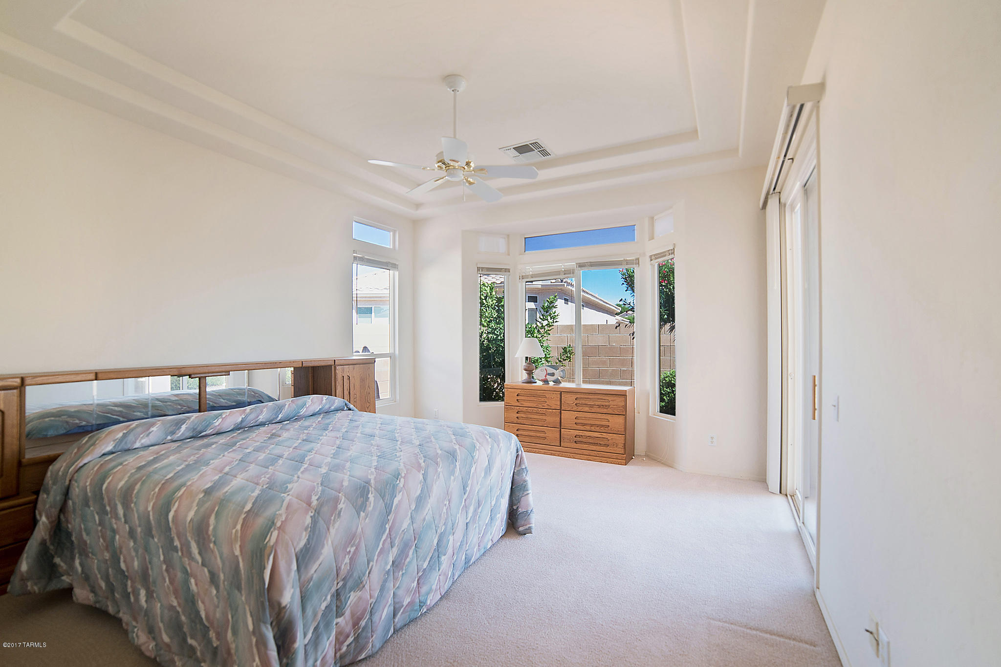 327 W Continental Vista Place